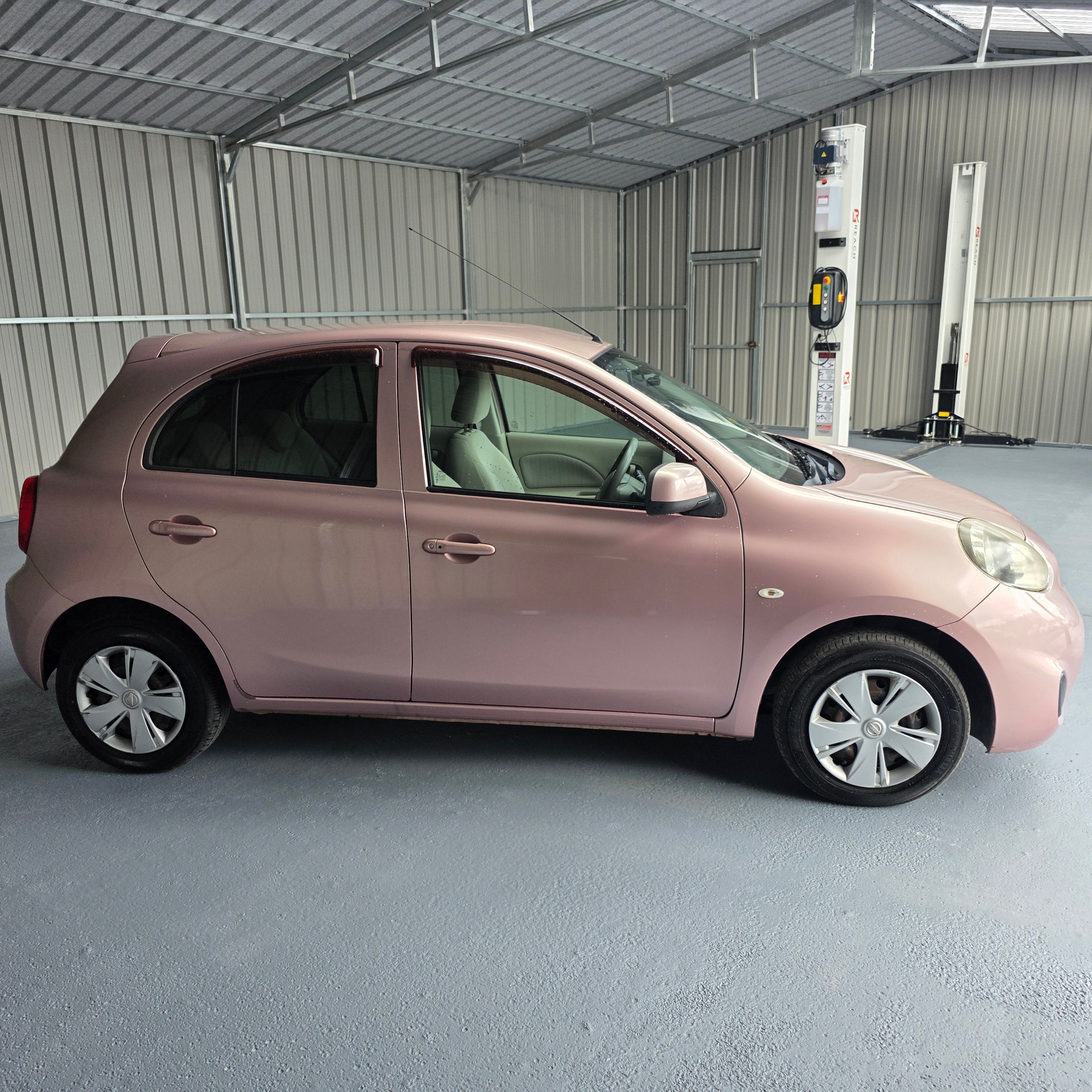 Nissan March Automatic 2014