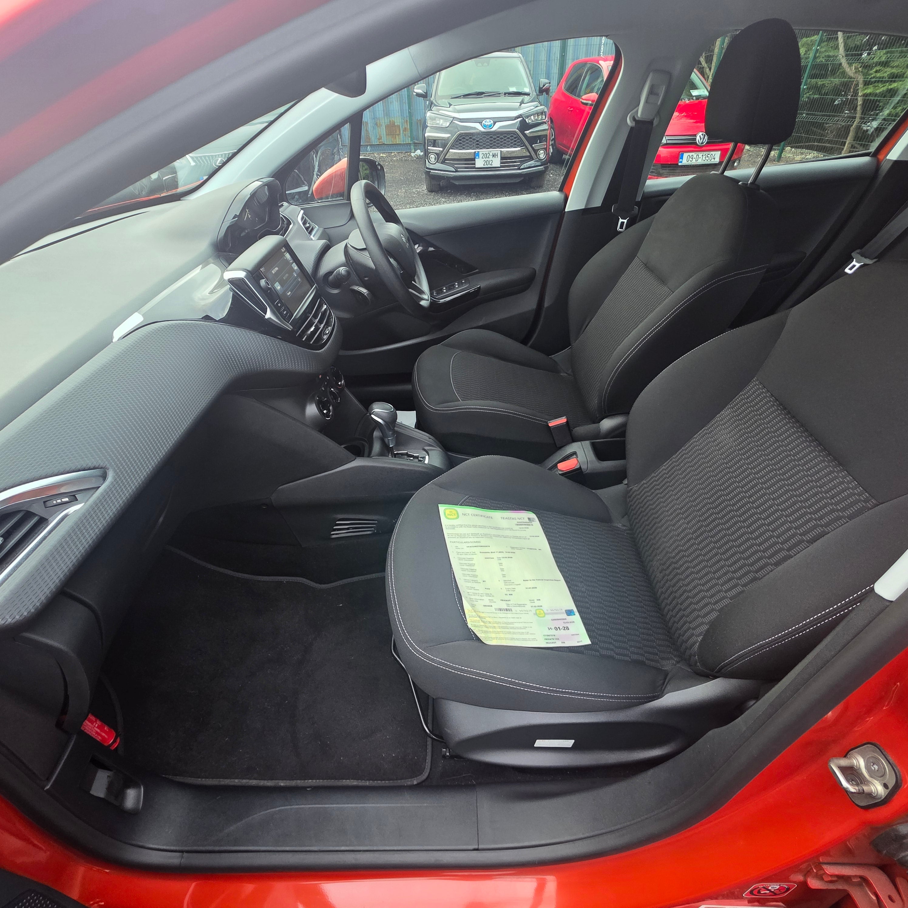 Peugeot 208 Automatic 2017 Low Miles