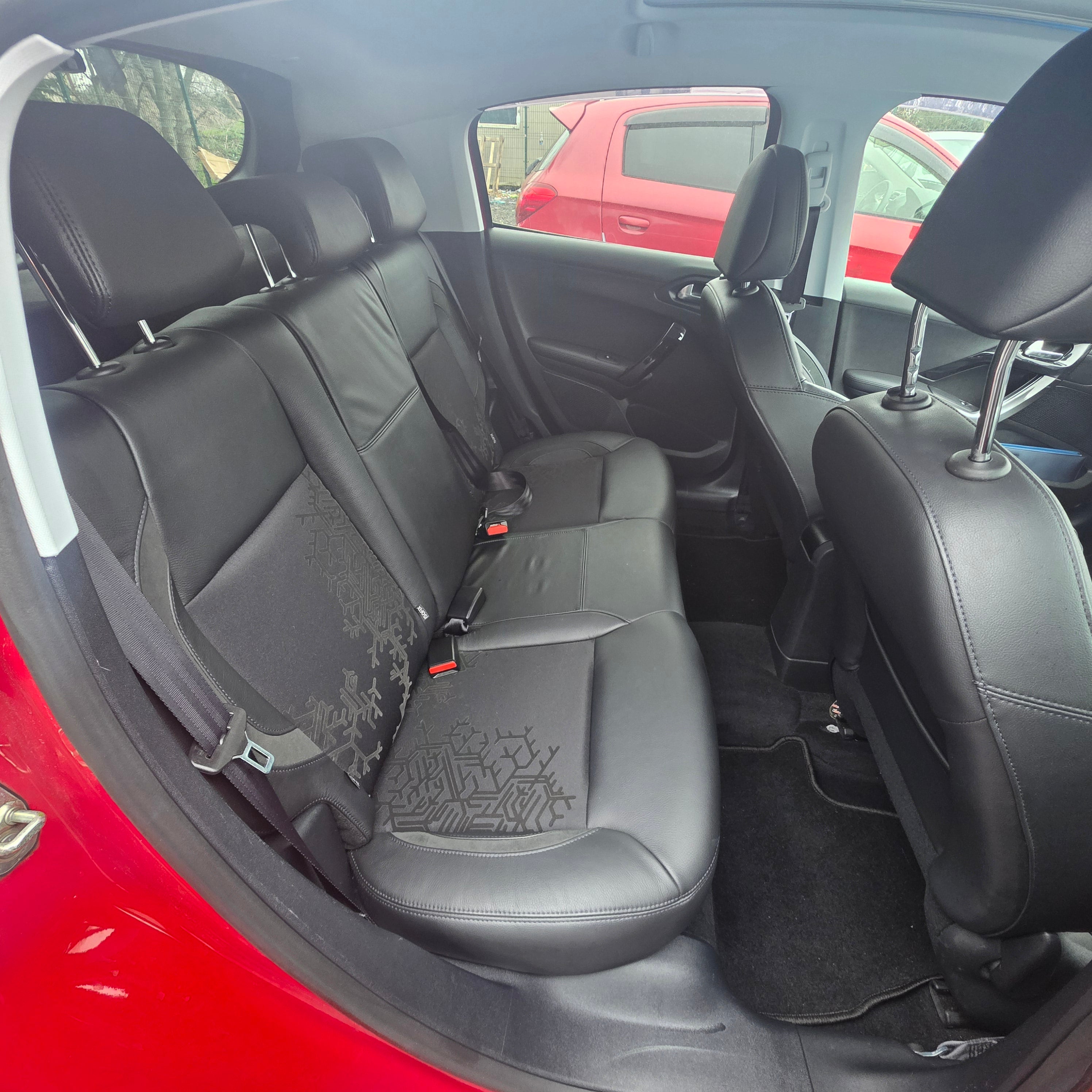 Peugeot 208 Automatic 2015 Low Miles