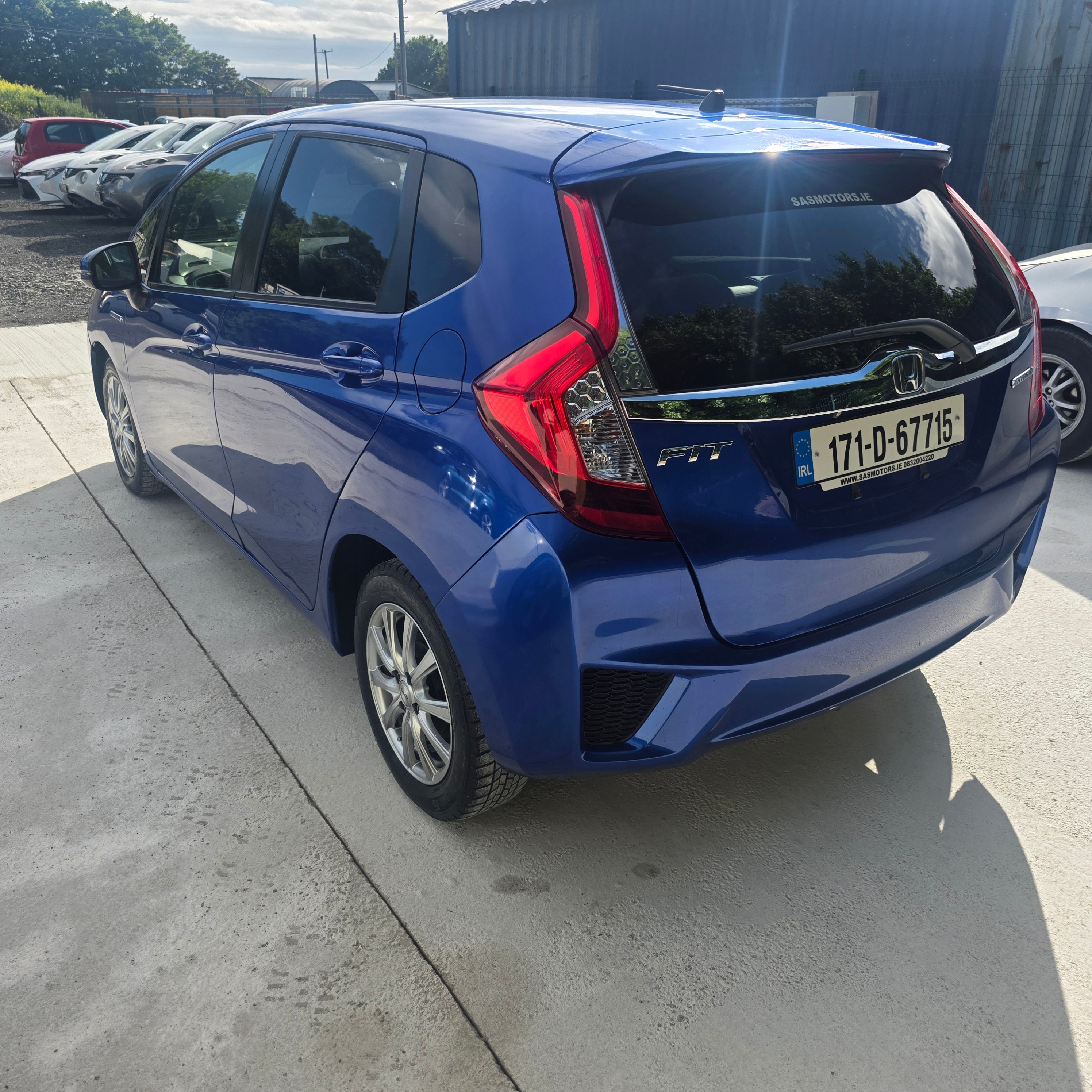 Honda Fit Hybrid Automatic 2017 Low Miles