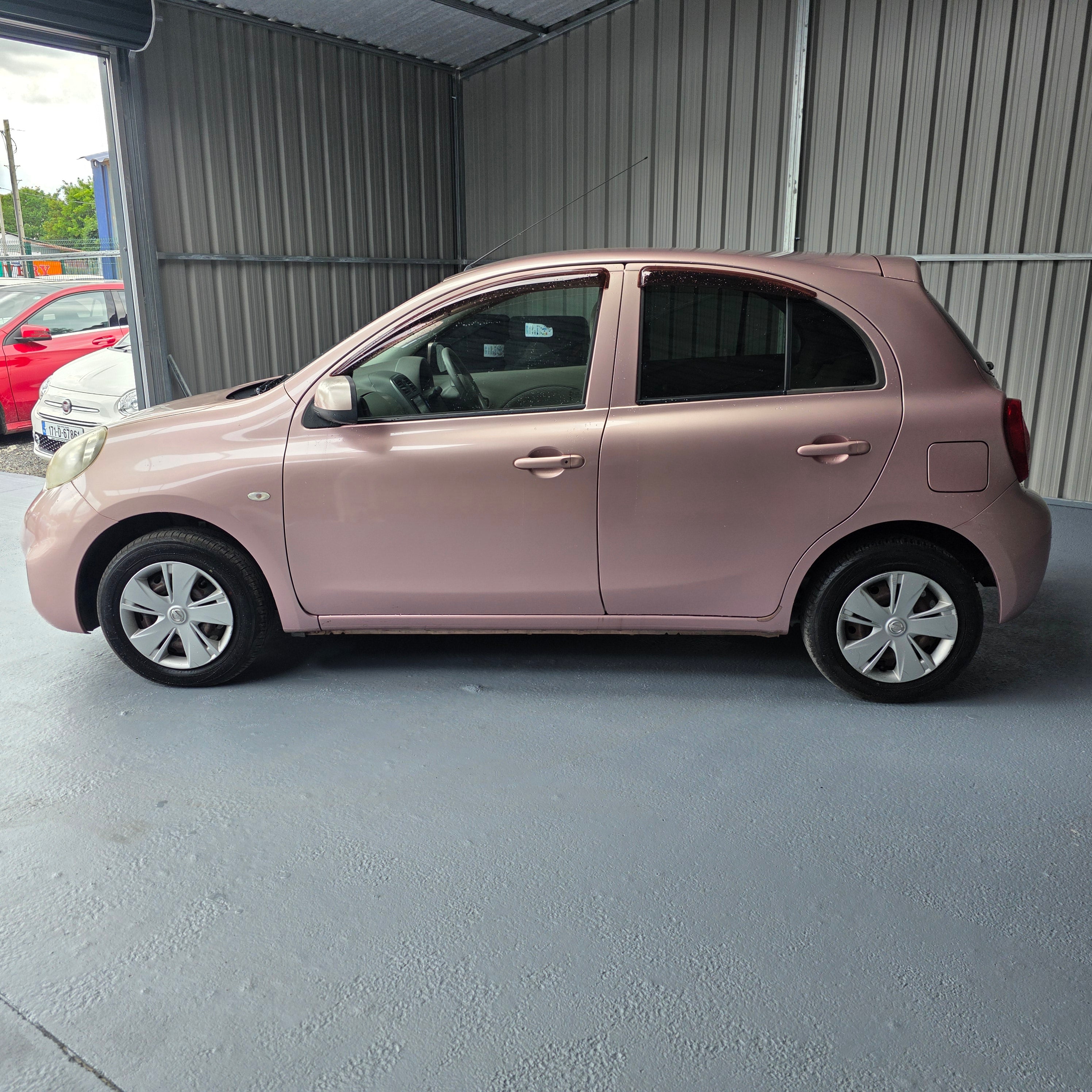 Nissan March Automatic 2014