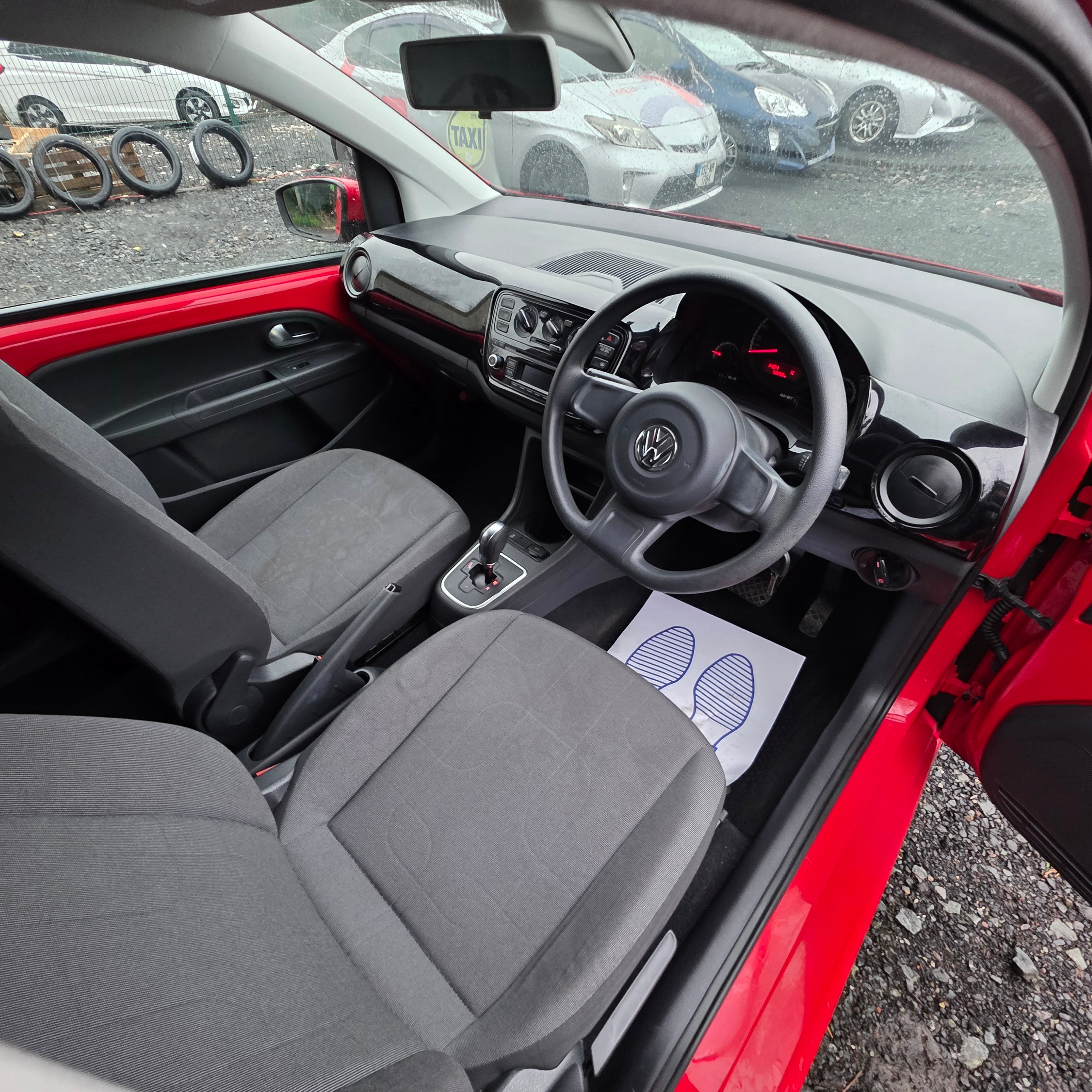 Volkswagen Up 2014 Automatic