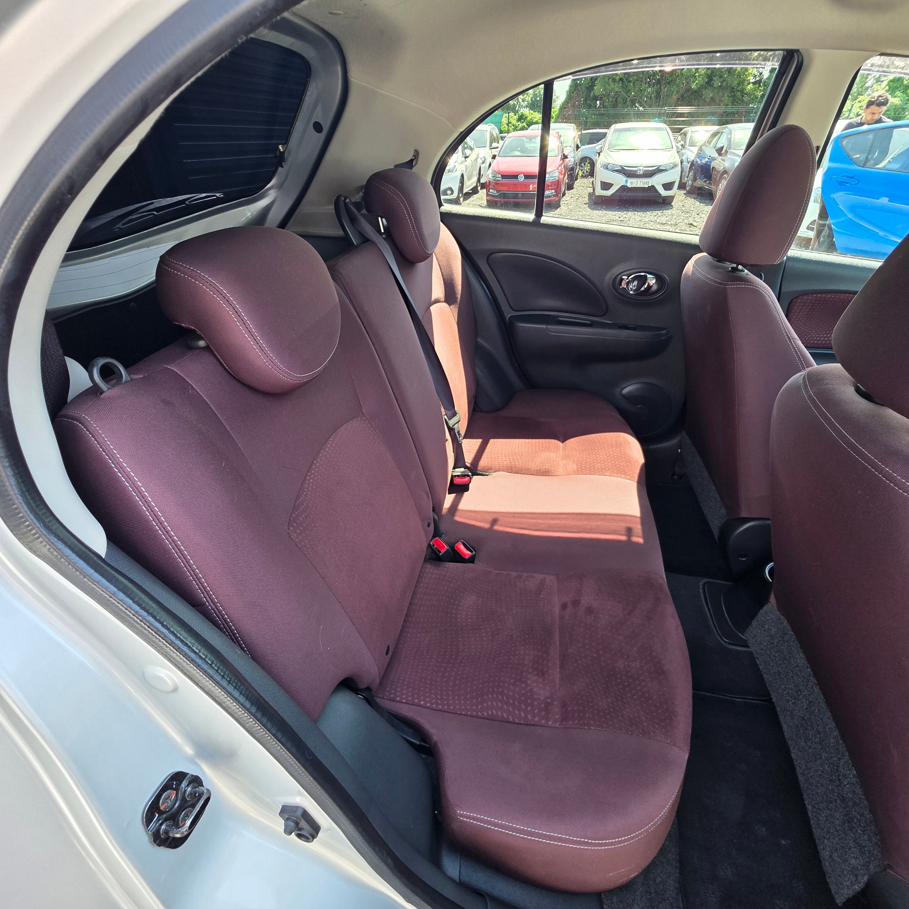 Nissan March Automatic 2014