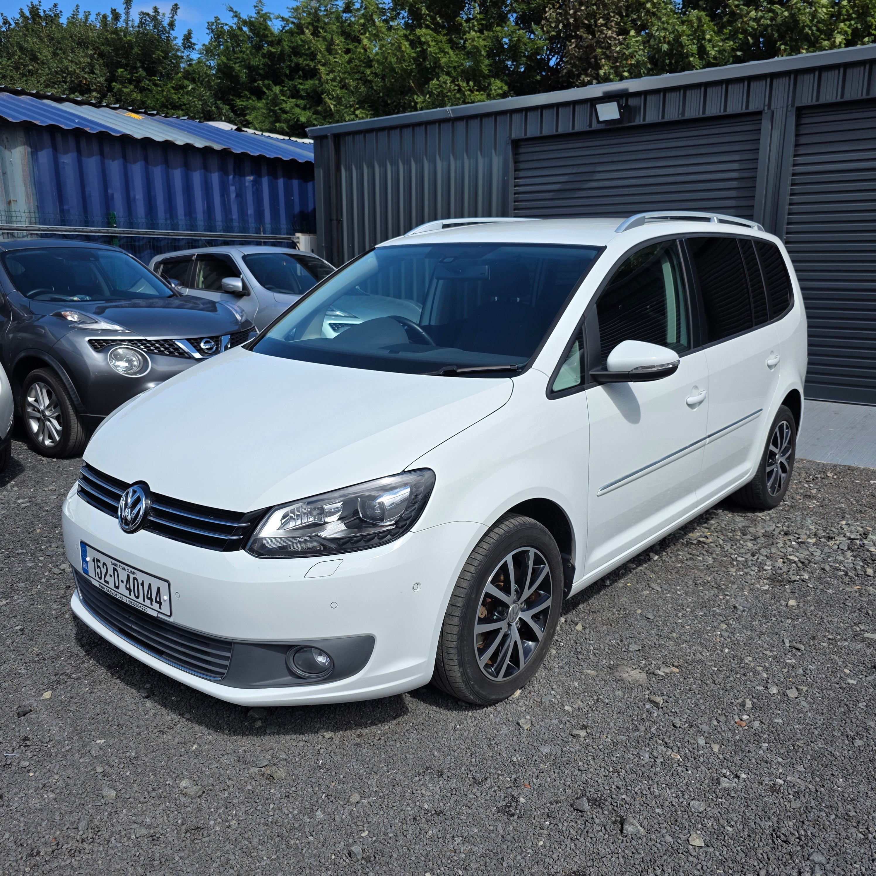 Volkswagen Touran Automatic 2015 Highline