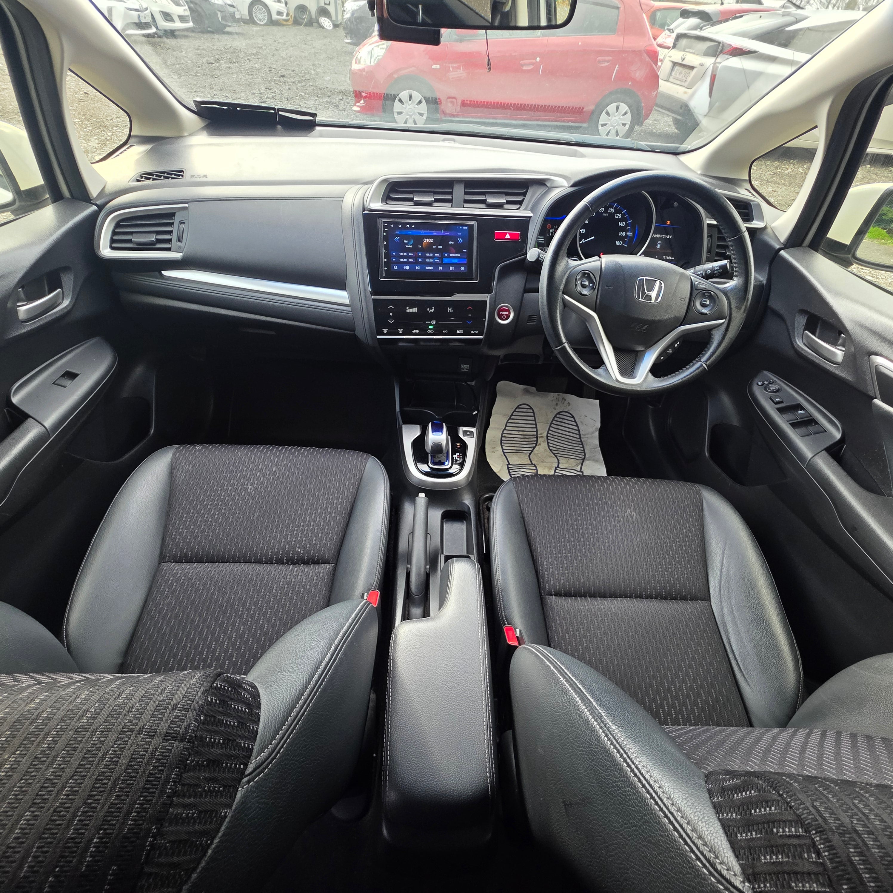 Honda Fit Hybrid Automatic 2014