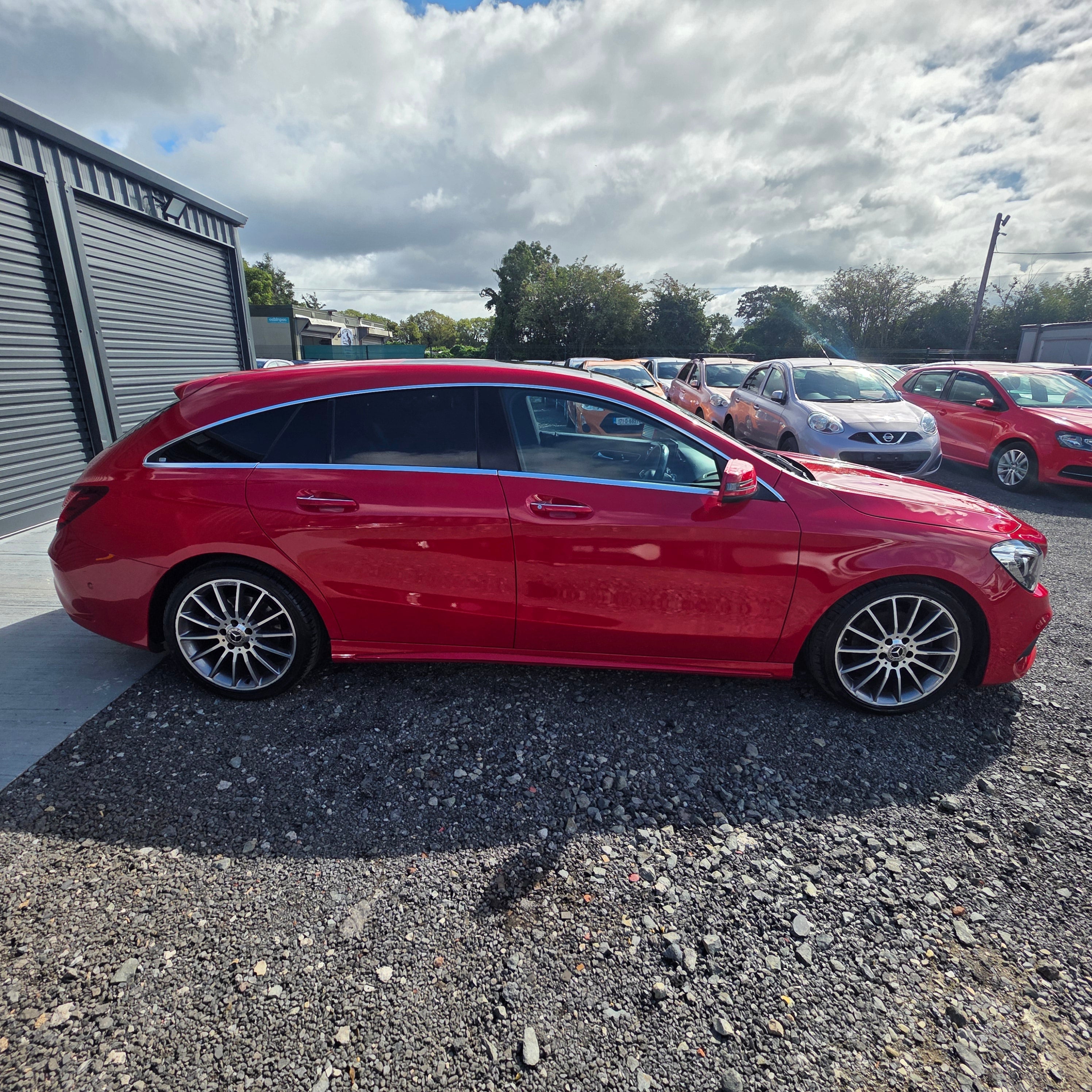 Mercedes-Benz CLA-180 AMG AUTOMATIC PANORAMIC SUNROOF