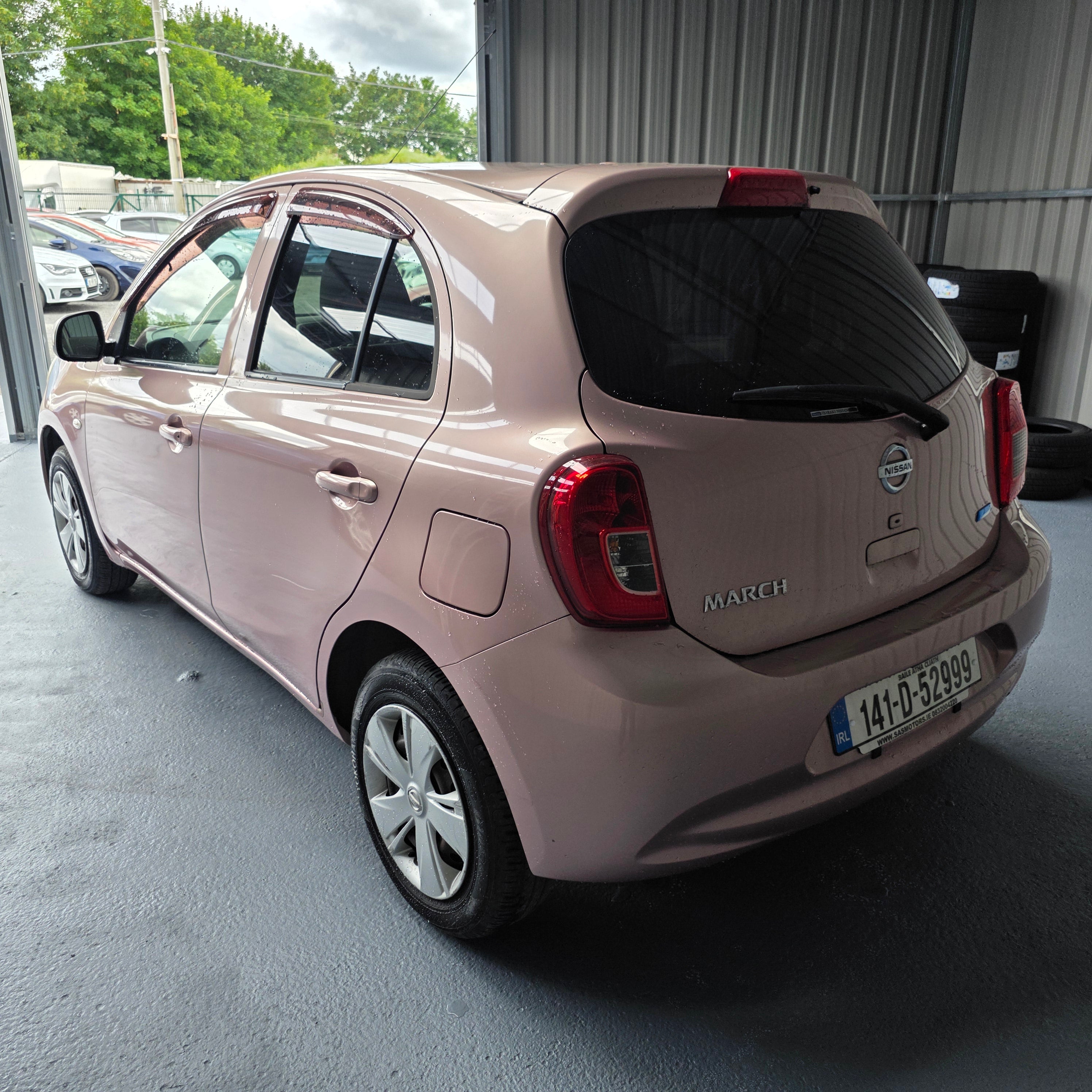 Nissan March Automatic 2014