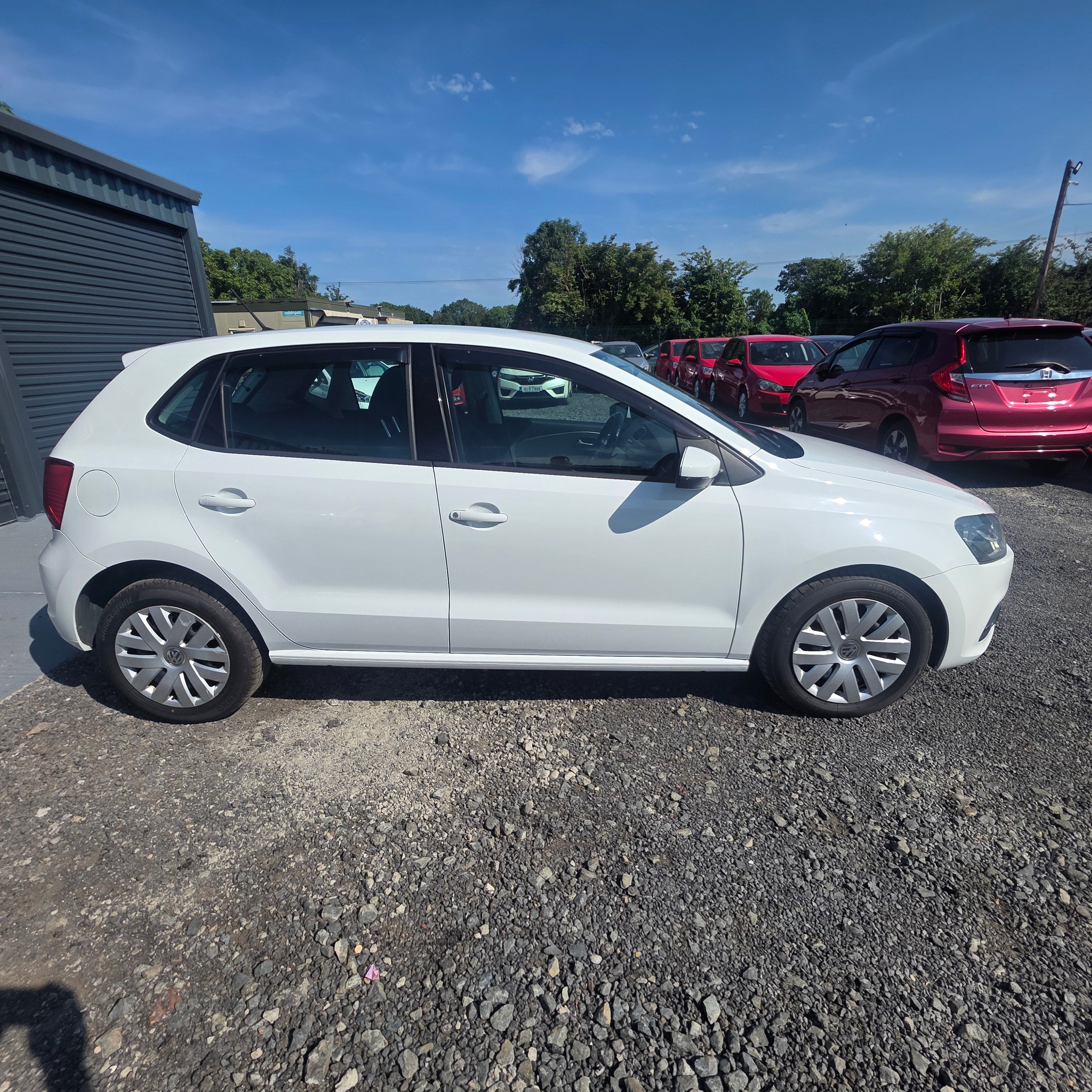 Volkswagen Polo Automatic 2015