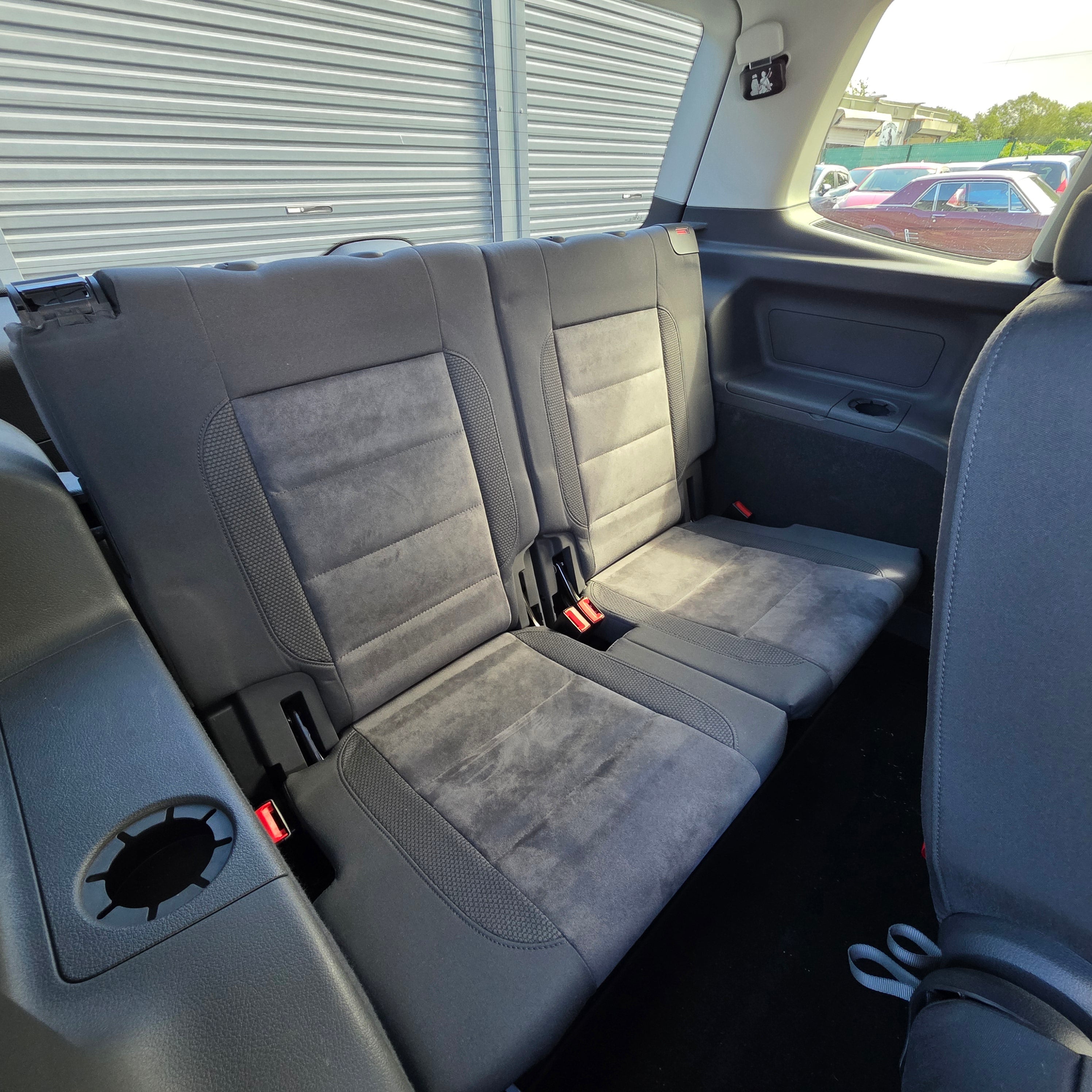 Volkswagen Touran Automatic 2015 Highline