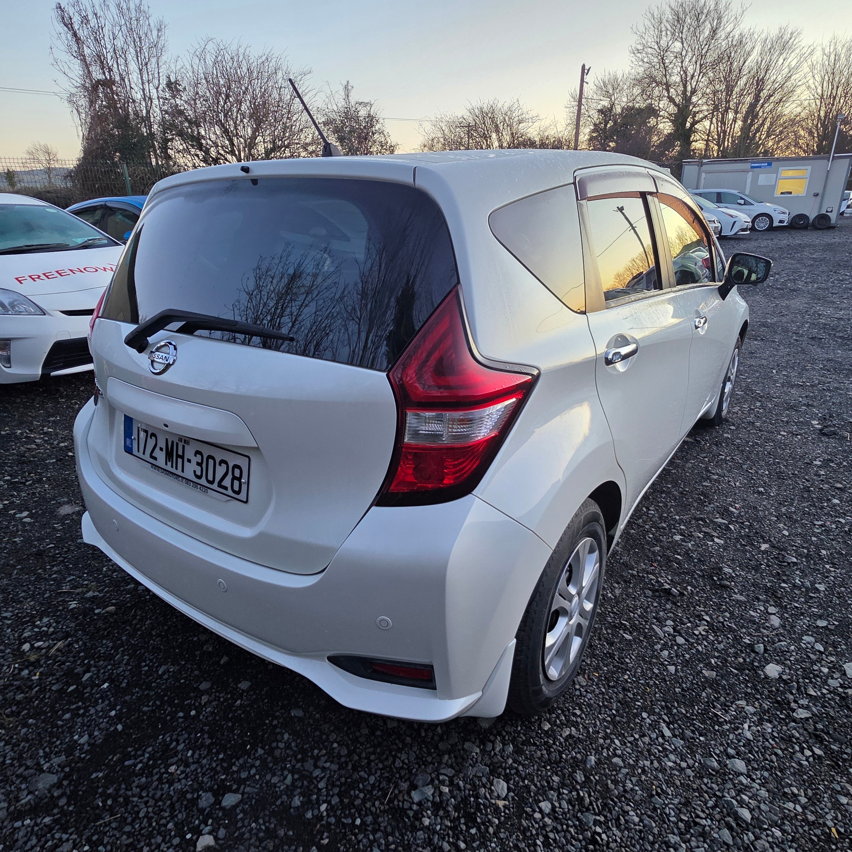 Nissan Note 2017 Automatic