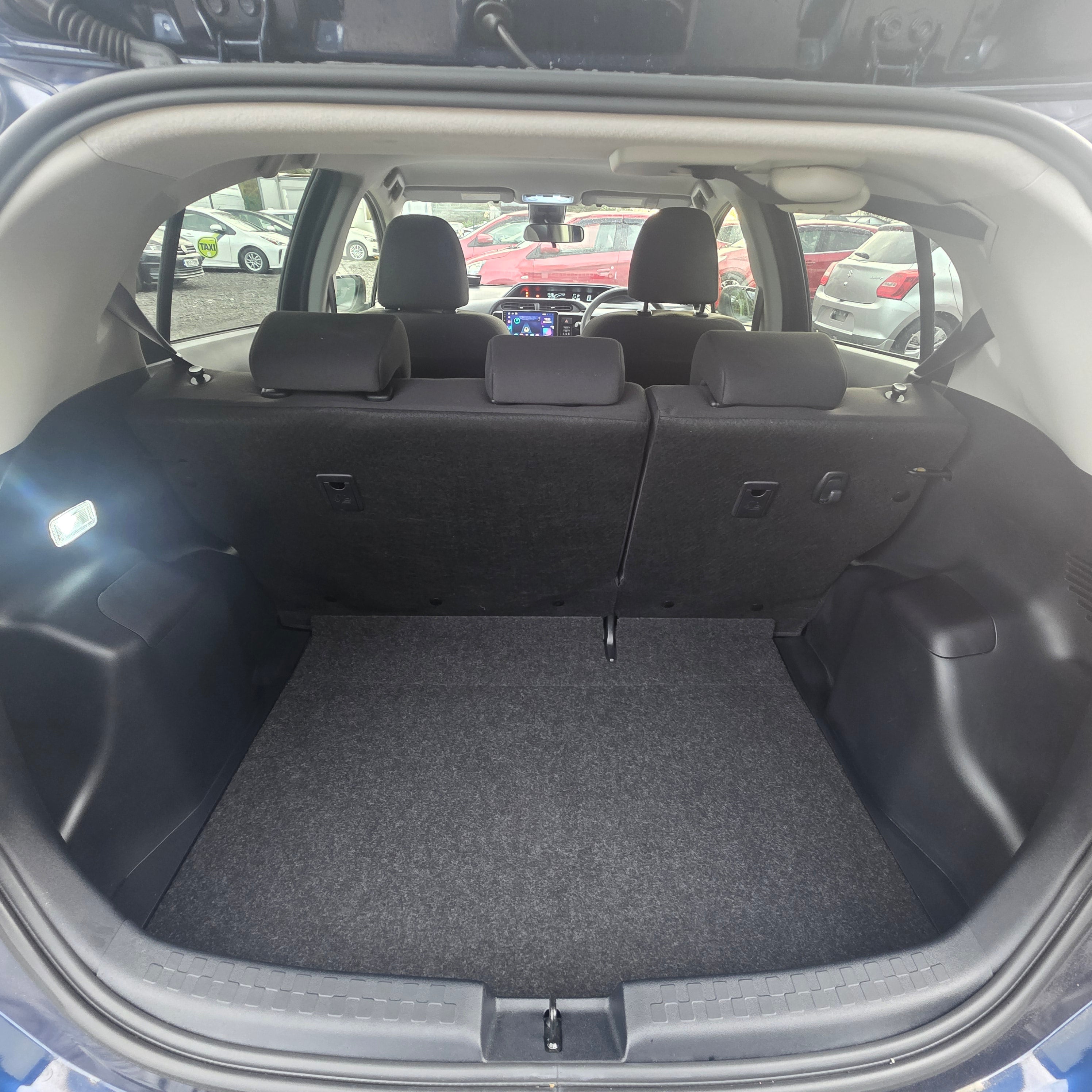 Toyota Aqua 2016 Automatic Low Miles