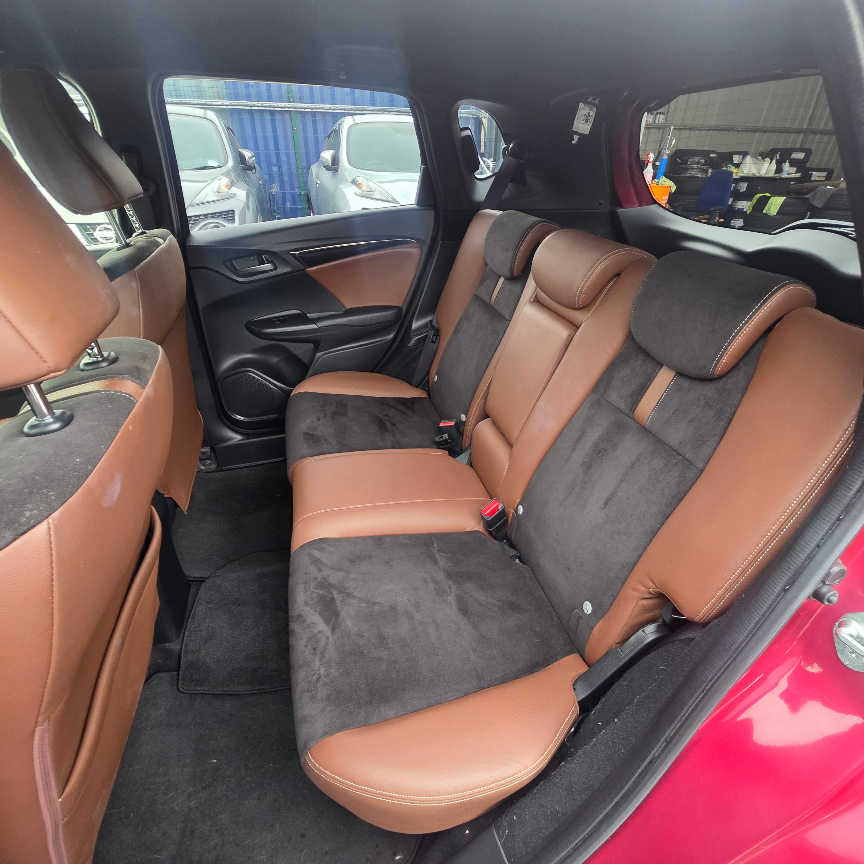 Honda Fit Hybrid Automatic 2018 Leather interior