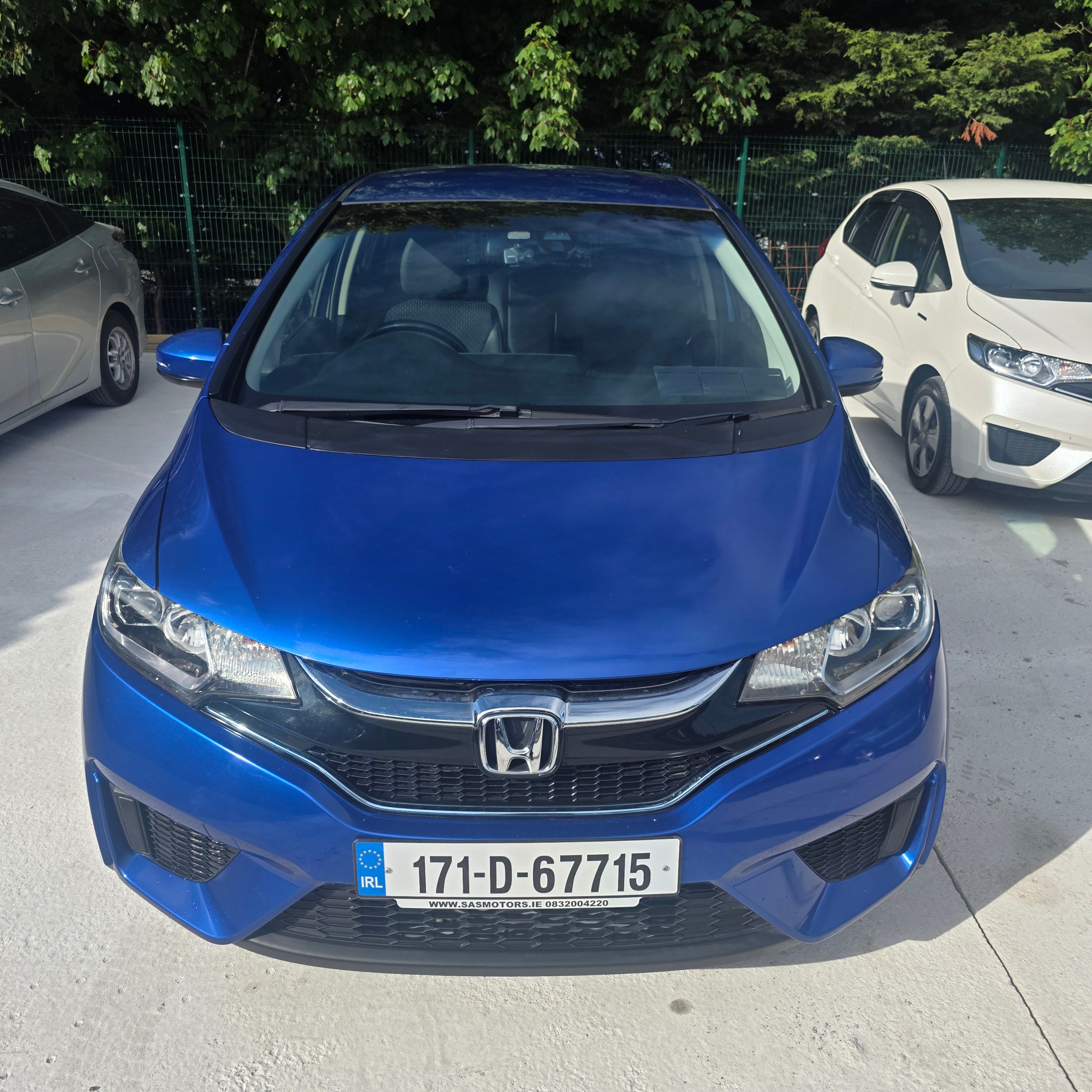 Honda Fit Hybrid Automatic 2017 Low Miles