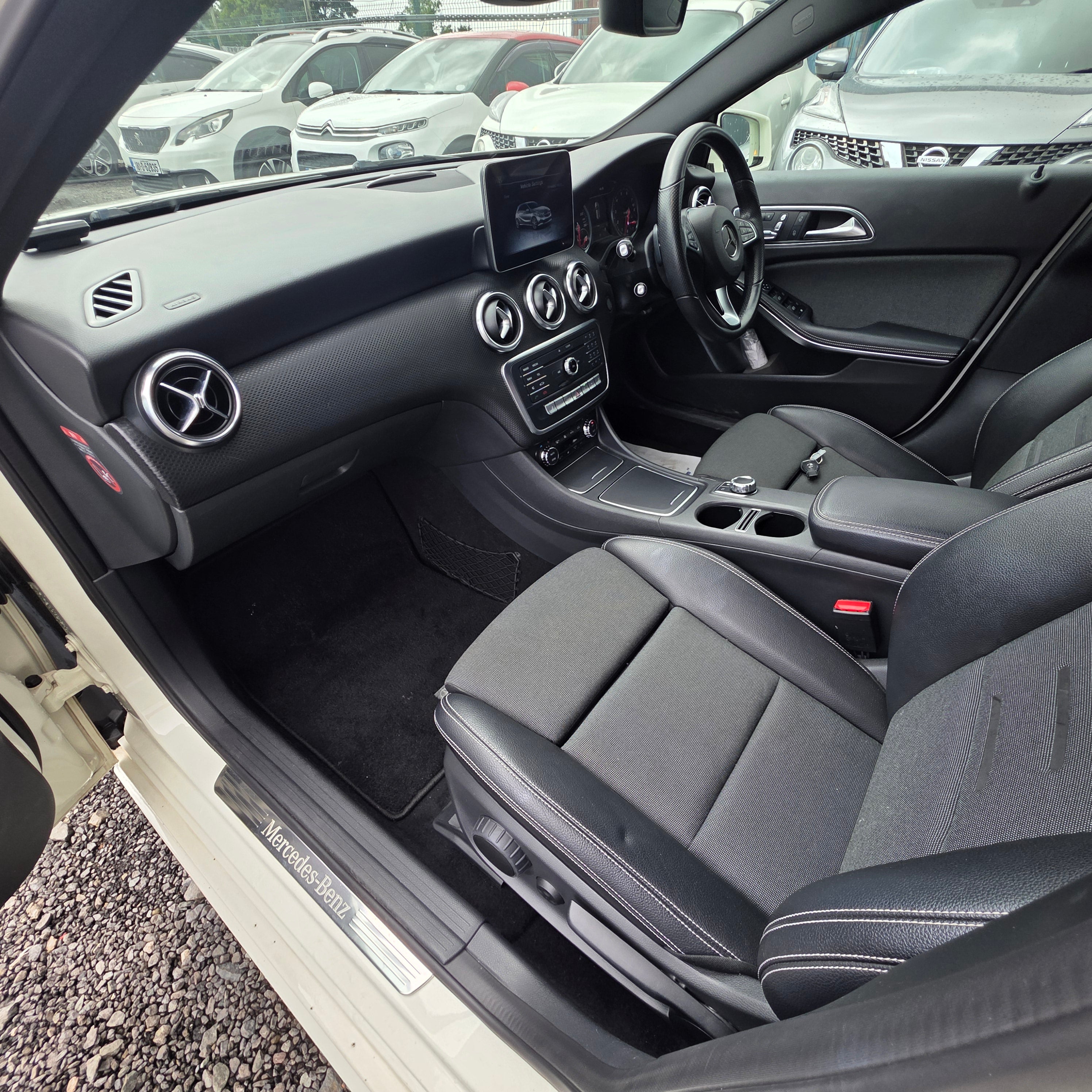 Mercedes-Benz A-180 AMG Automatic 2018
