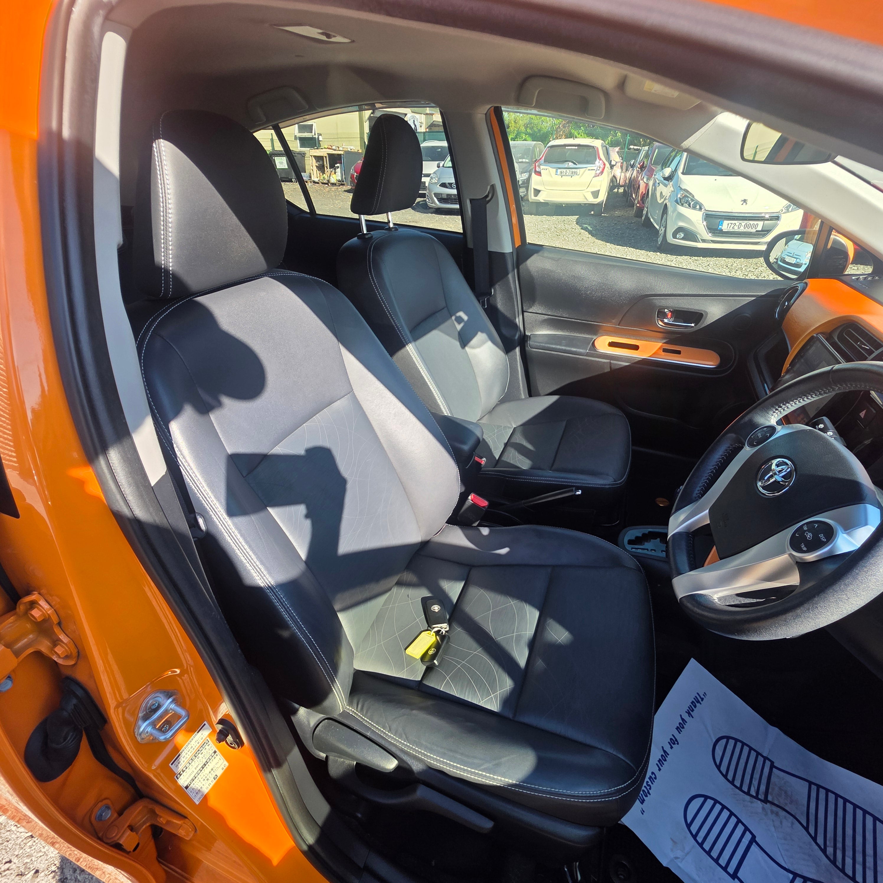Toyota Aqua Automatic Hybrid 2017