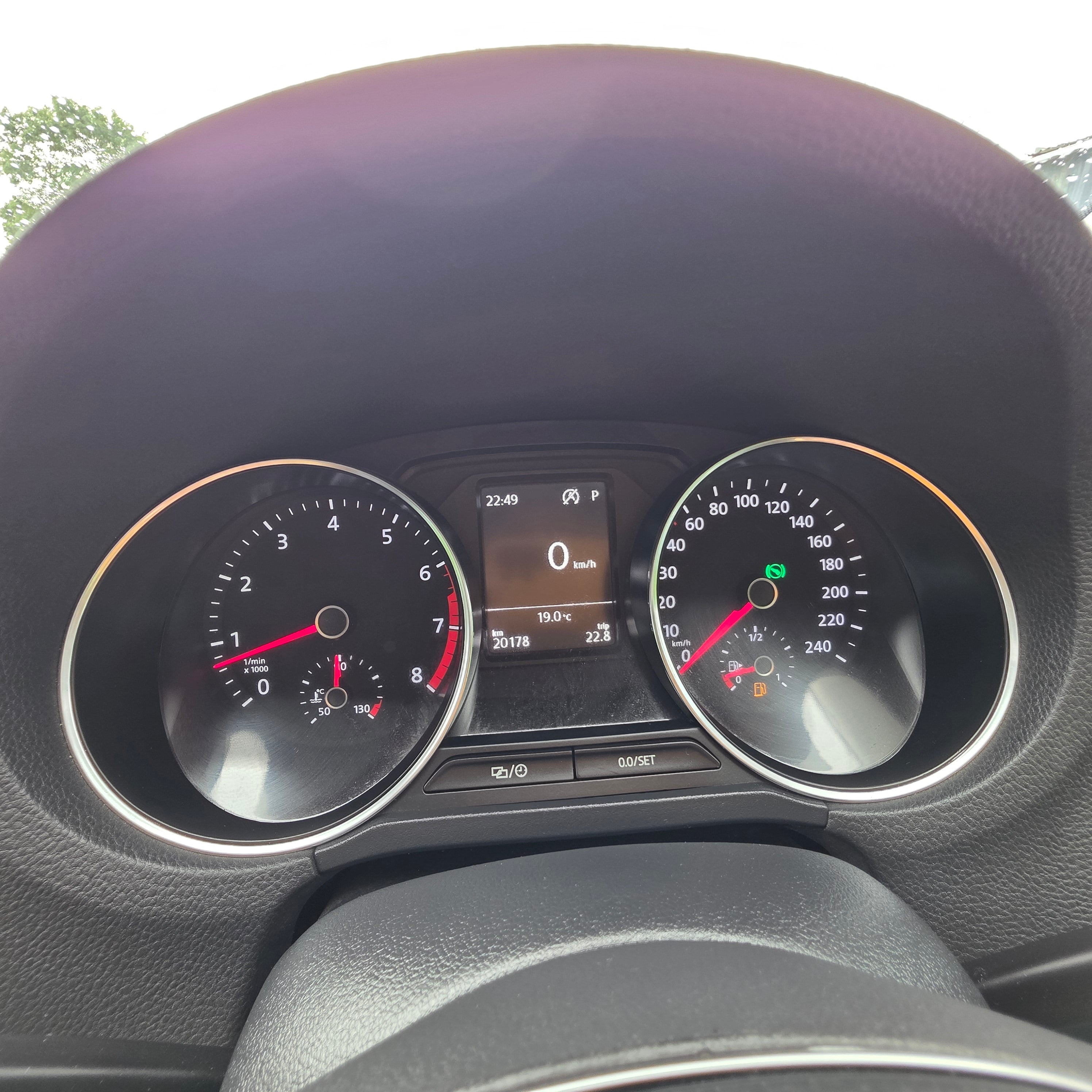 VW Polo Automatic 2017 Heated Semi Leather Seats Low Miles