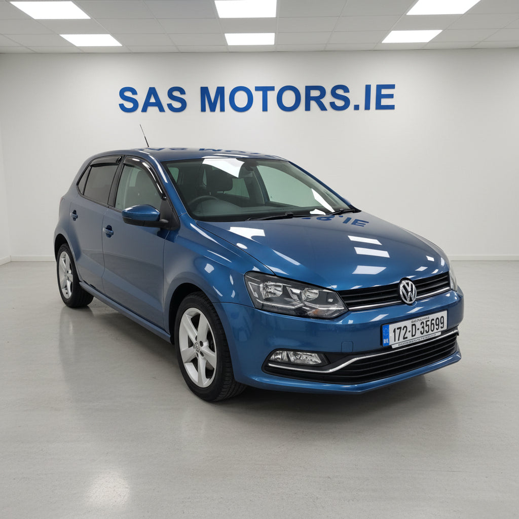 VW Polo Automatic 2017 Heated Semi Leather Seats Low Miles