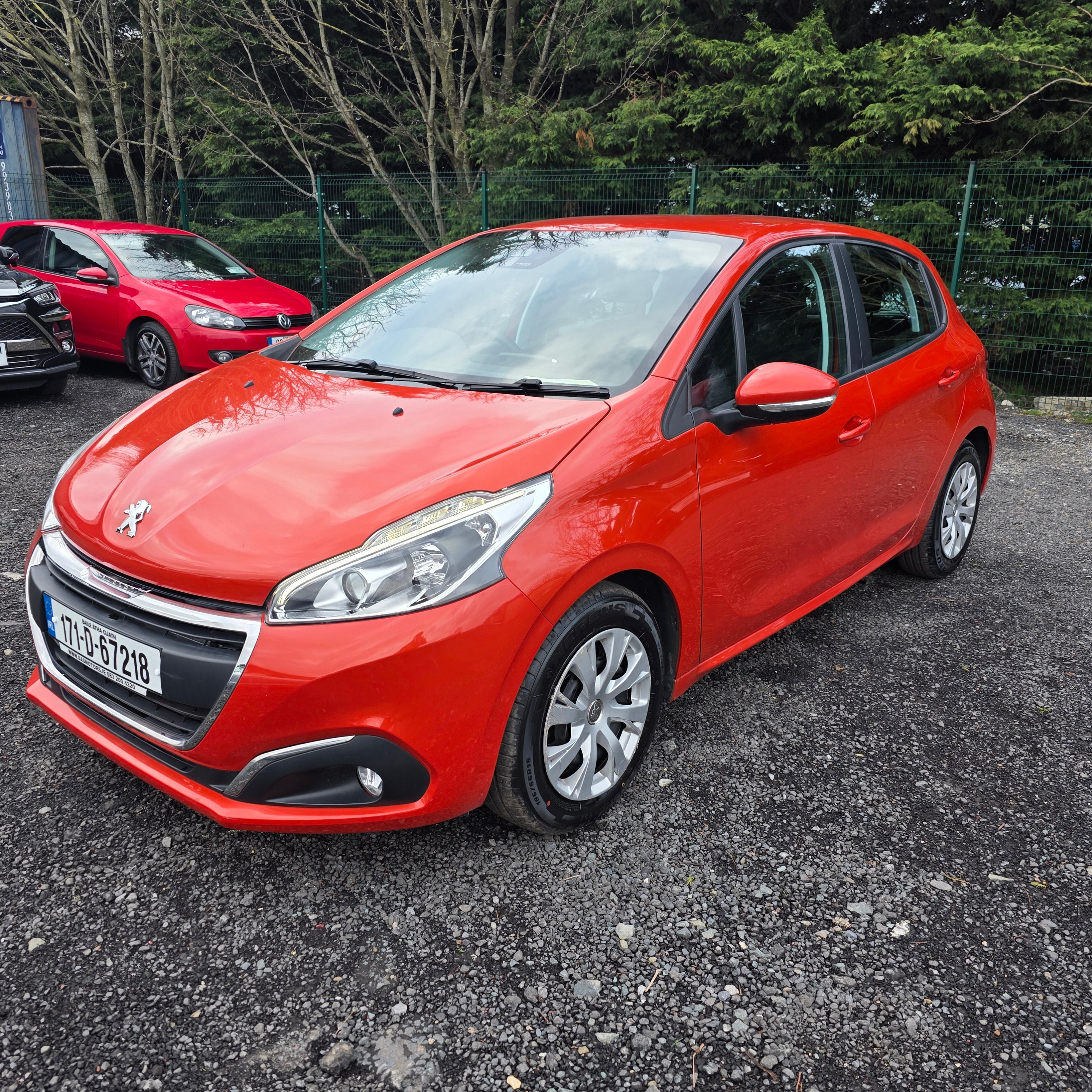 Peugeot 208 Automatic 2017 Low Miles