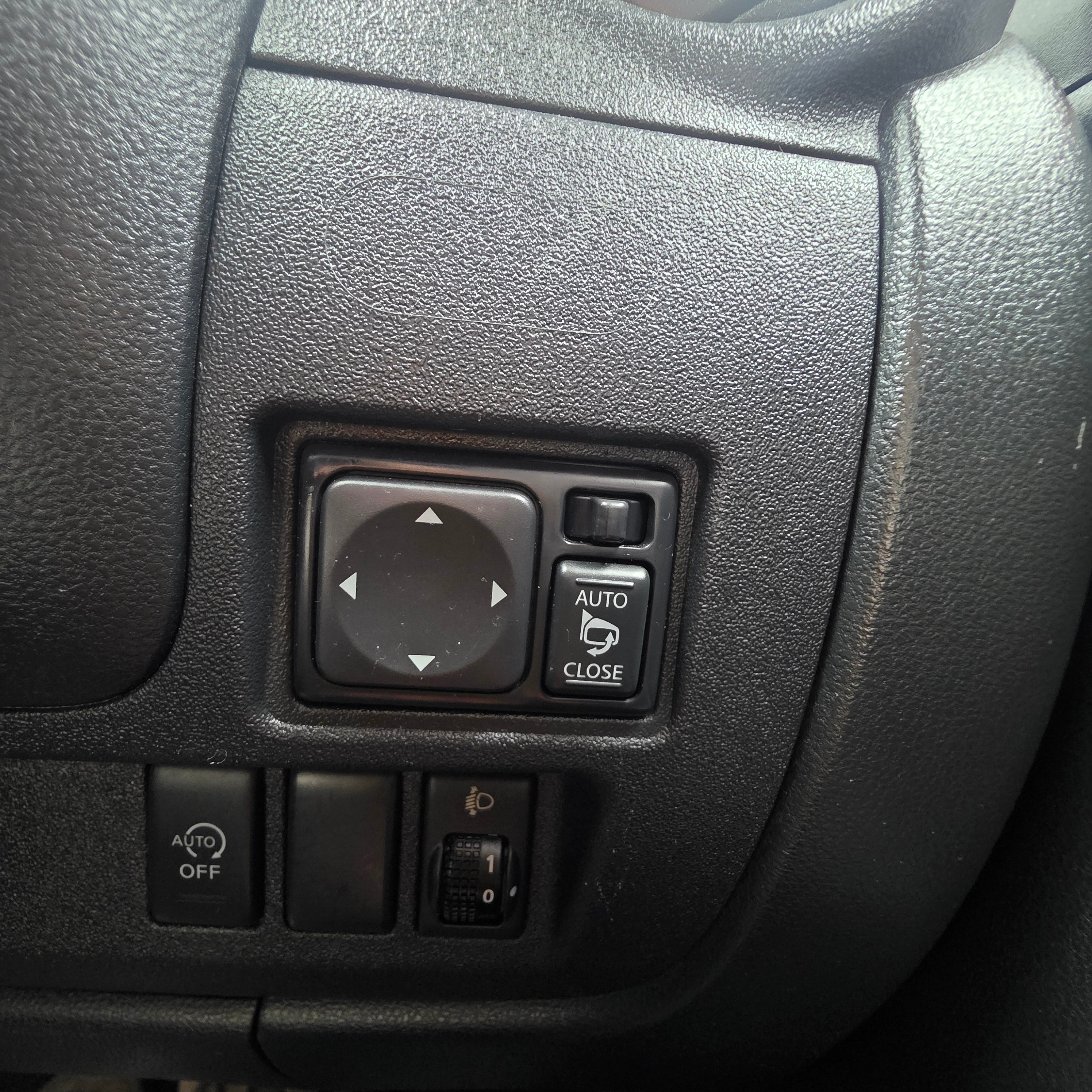 Nissan March Automatic 2014