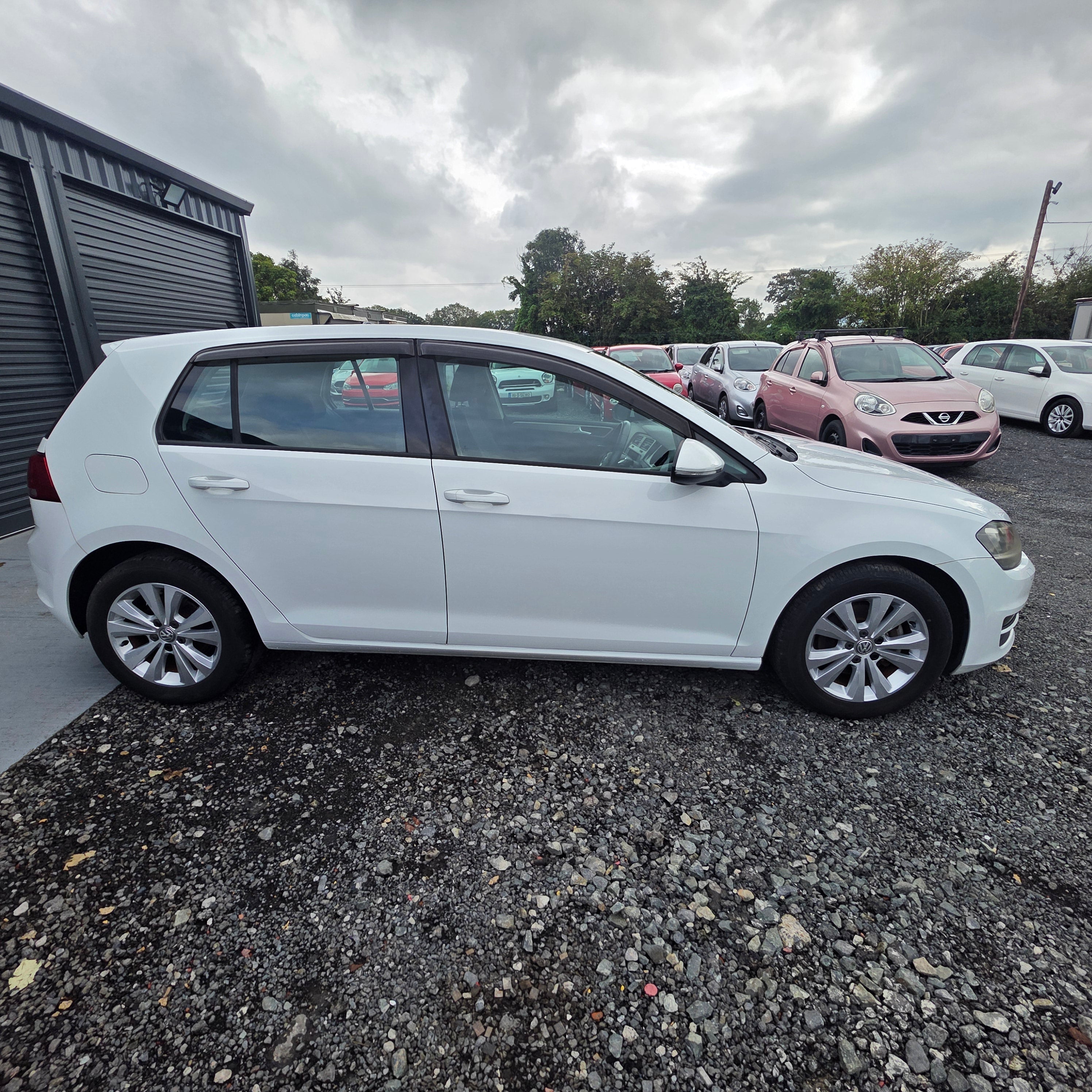 Volkswagen Golf Automatic 2014 Low Miles