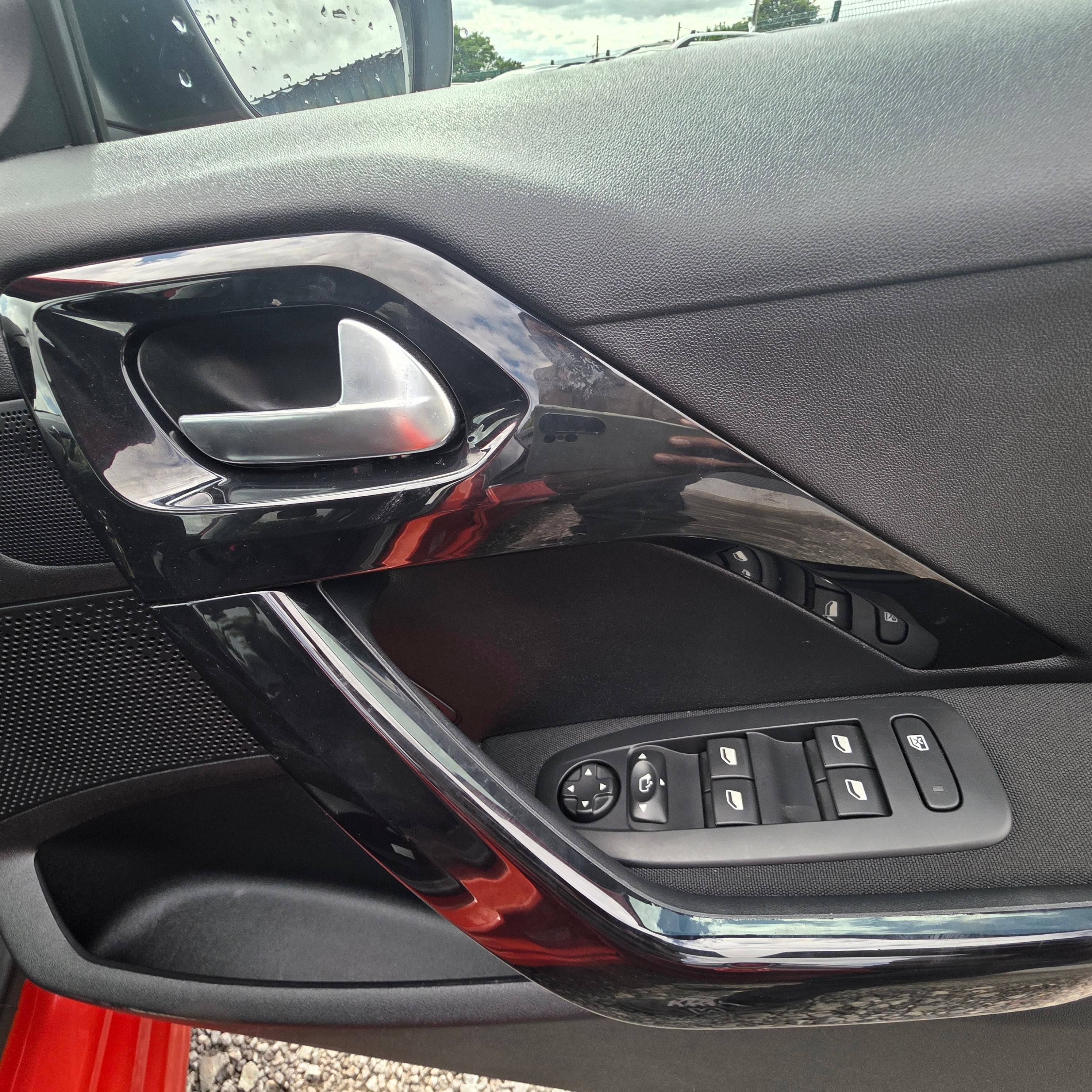 Peugeot 208 Automatic 2017