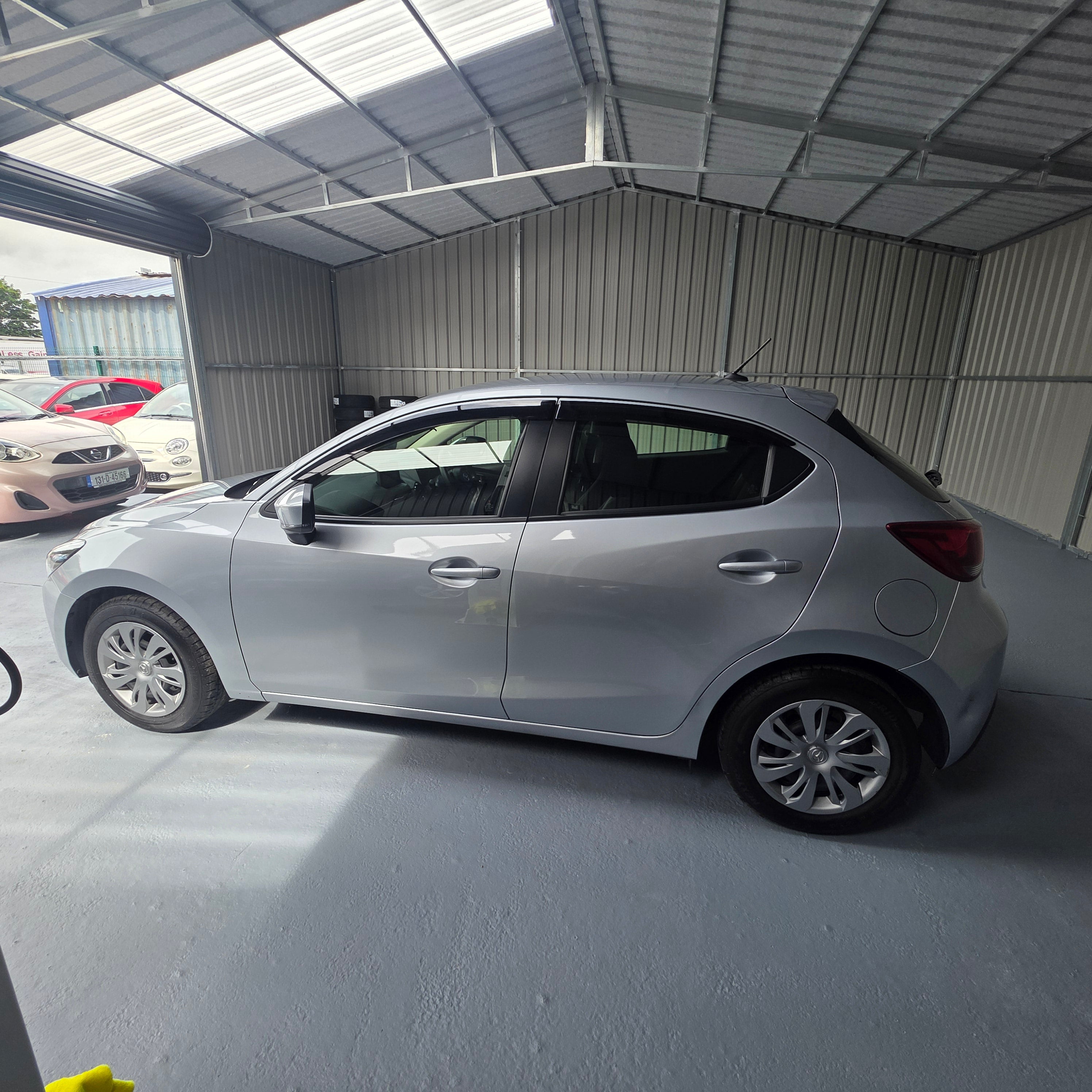 Mazda Demio Automatic 2017