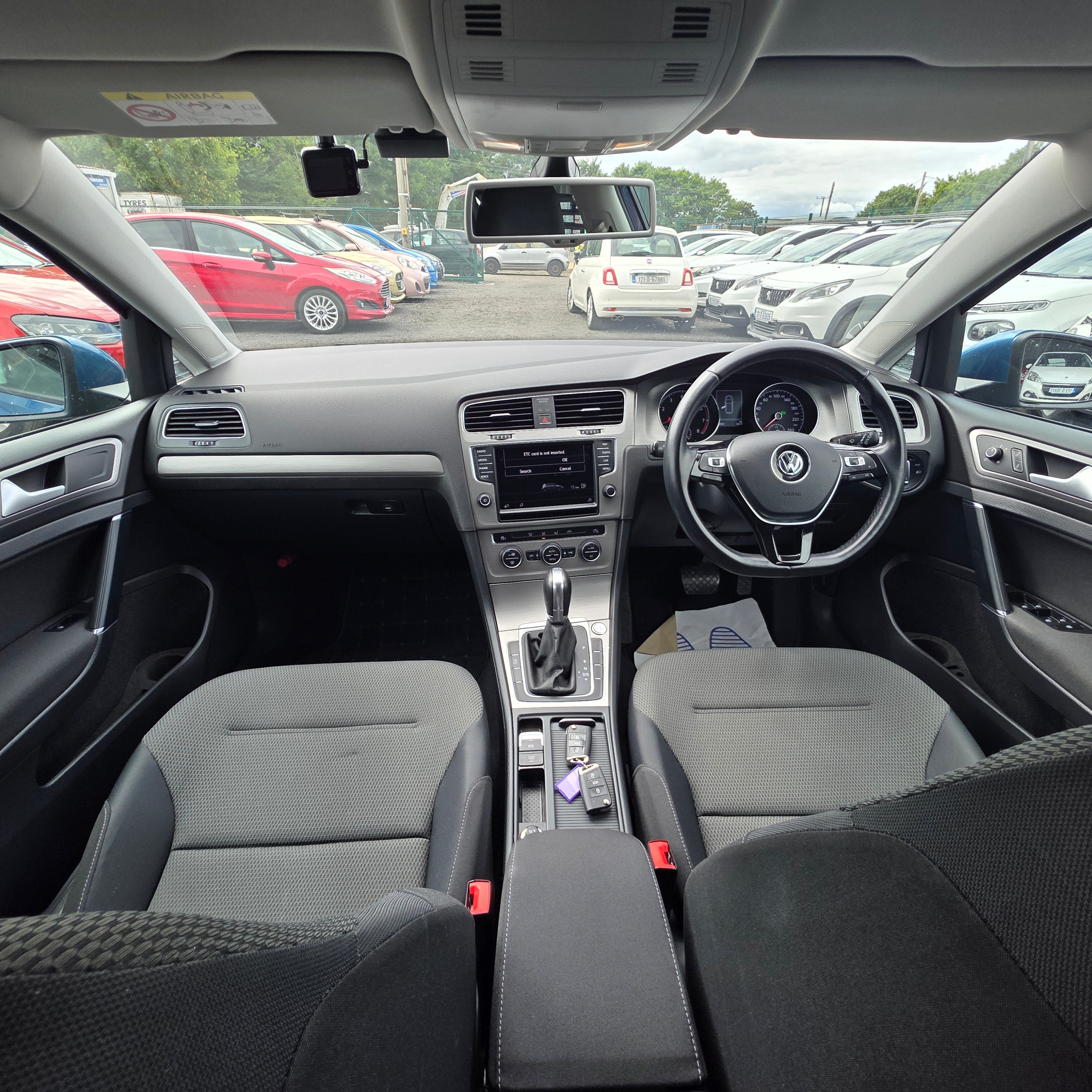Volkswagen Golf Automatic 2015 Bluemotion