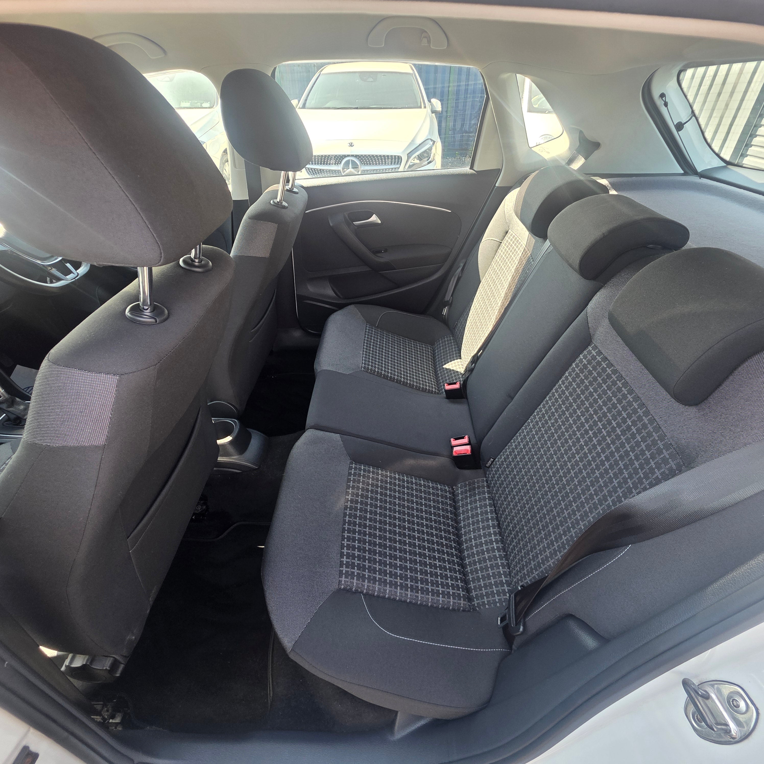 Volkswagen Polo Automatic 2015
