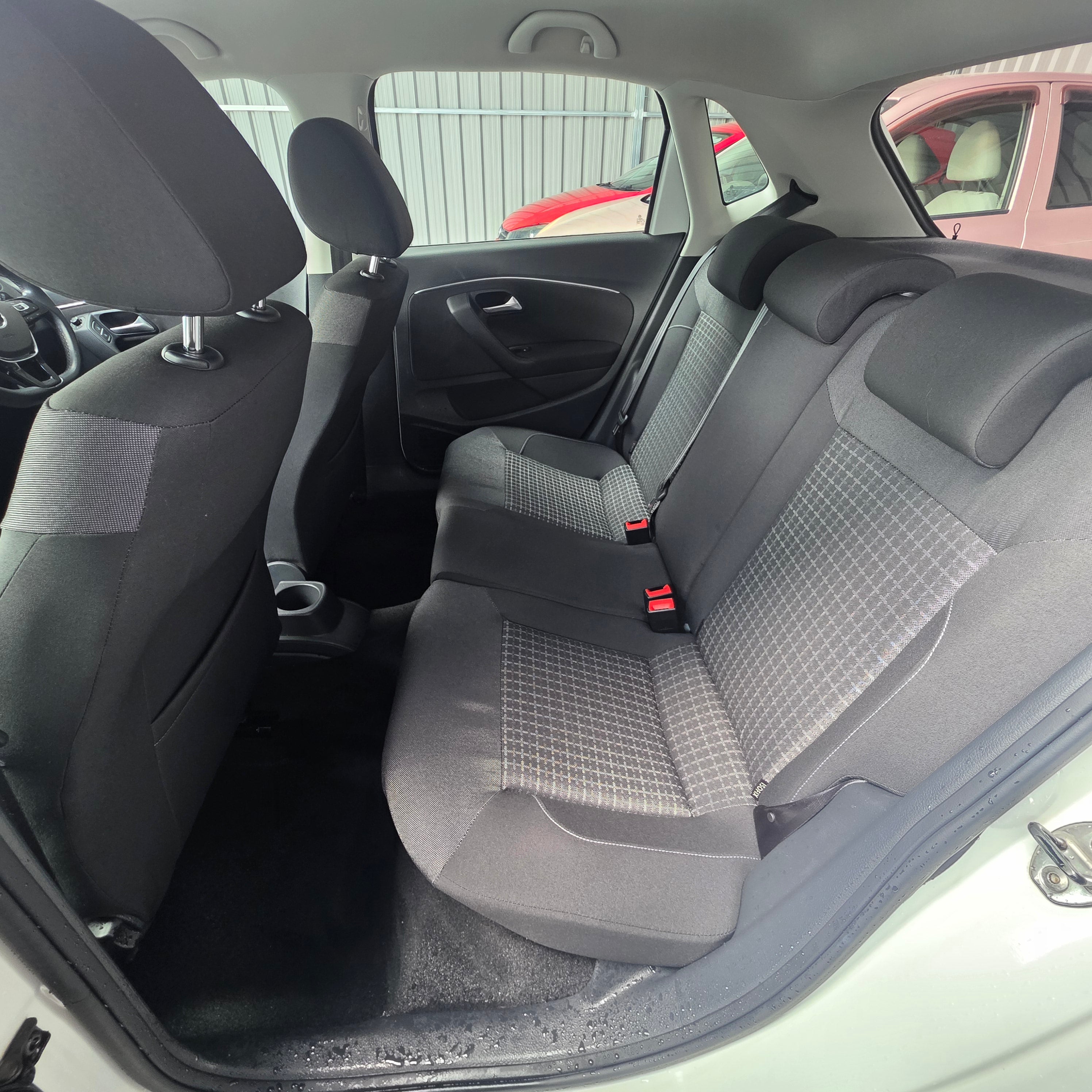 Volkswagen Polo Automatic 2014