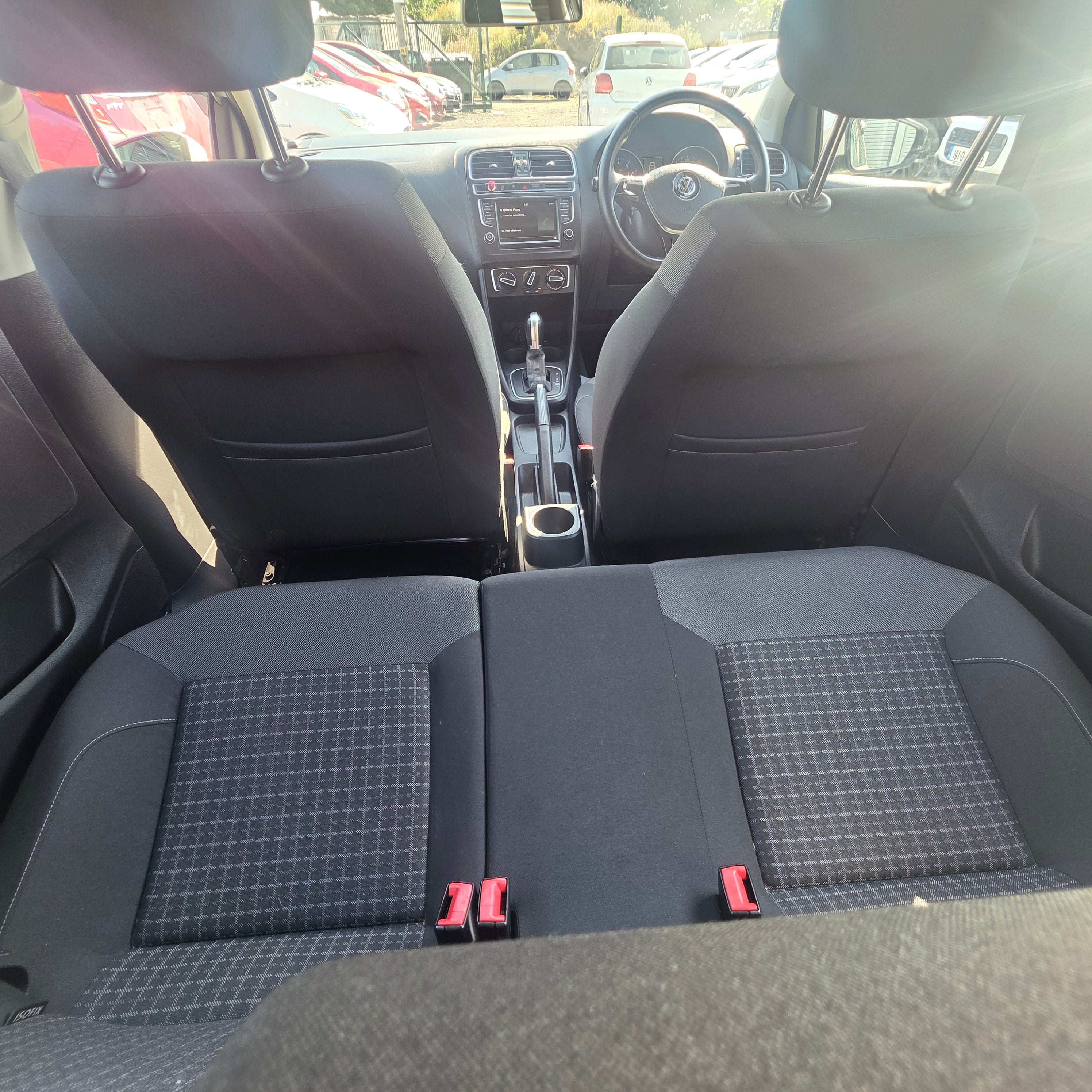 Volkswagen Polo Automatic 2015