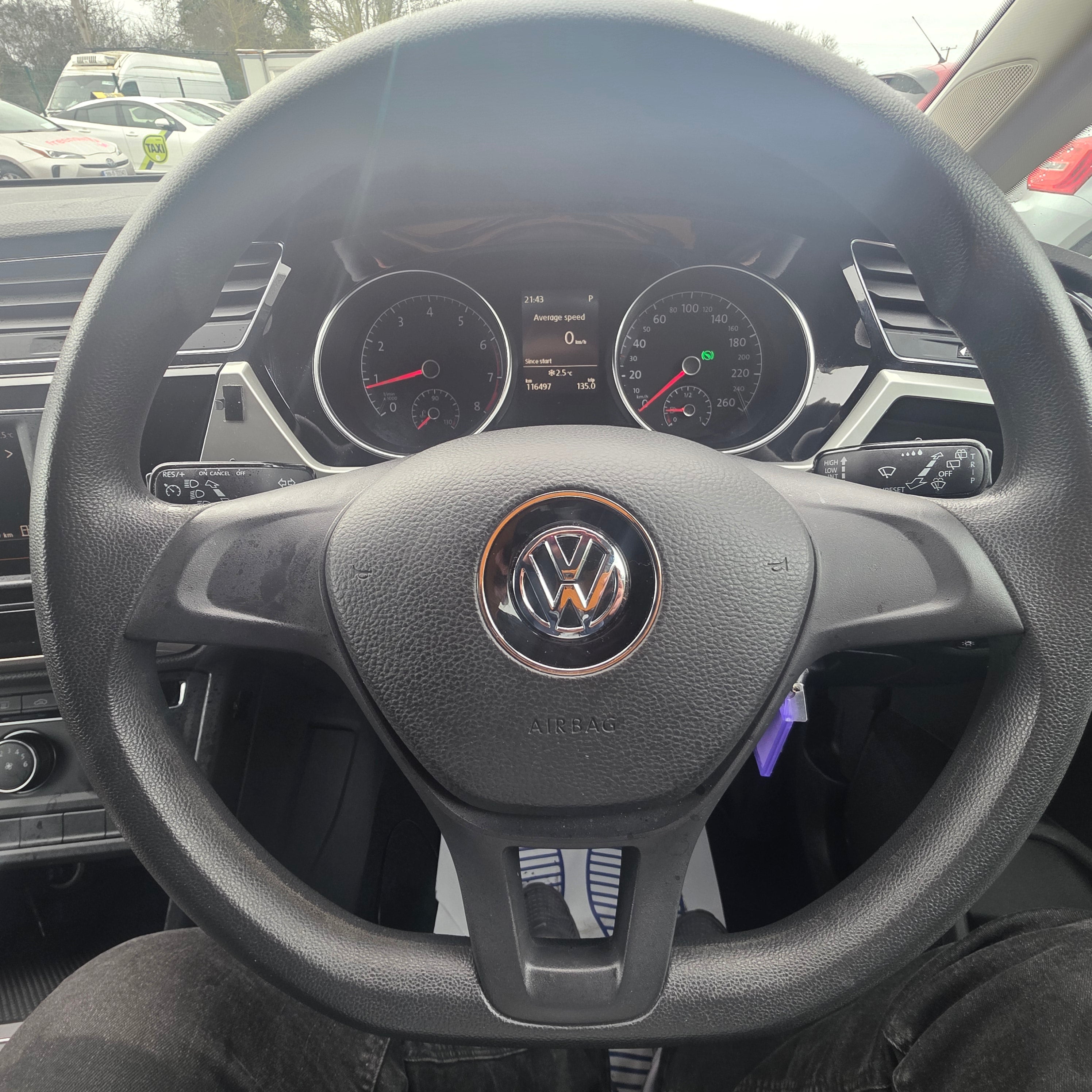 Volkswagen Touran 2016 Automatic