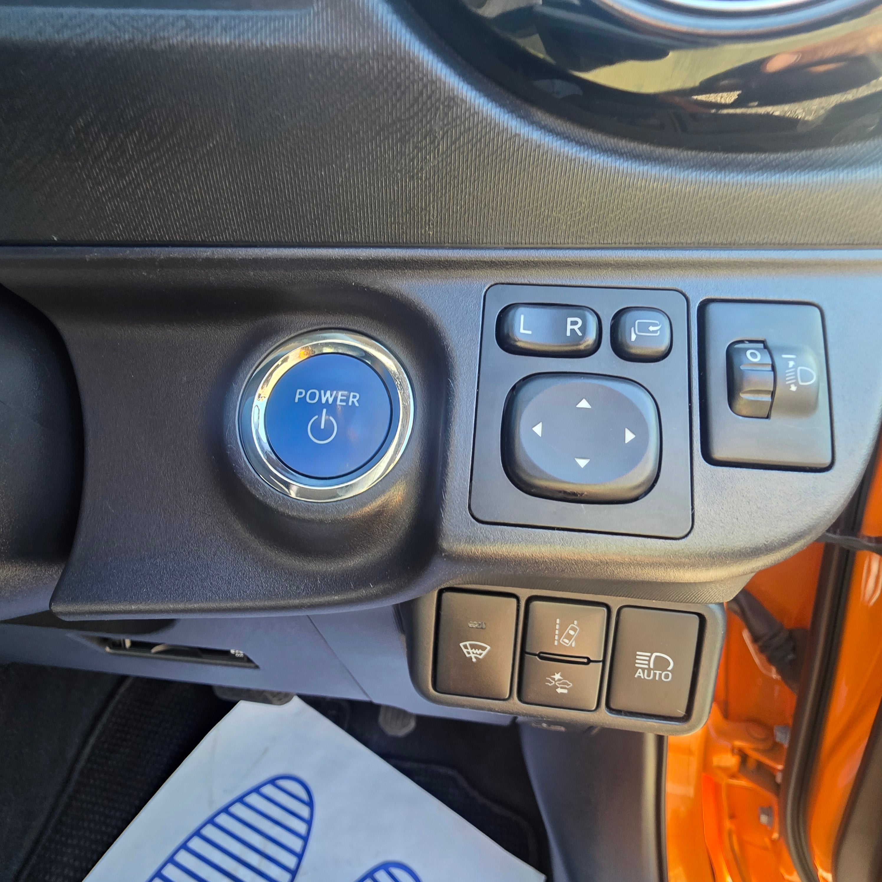 Toyota Aqua Automatic Hybrid 2017