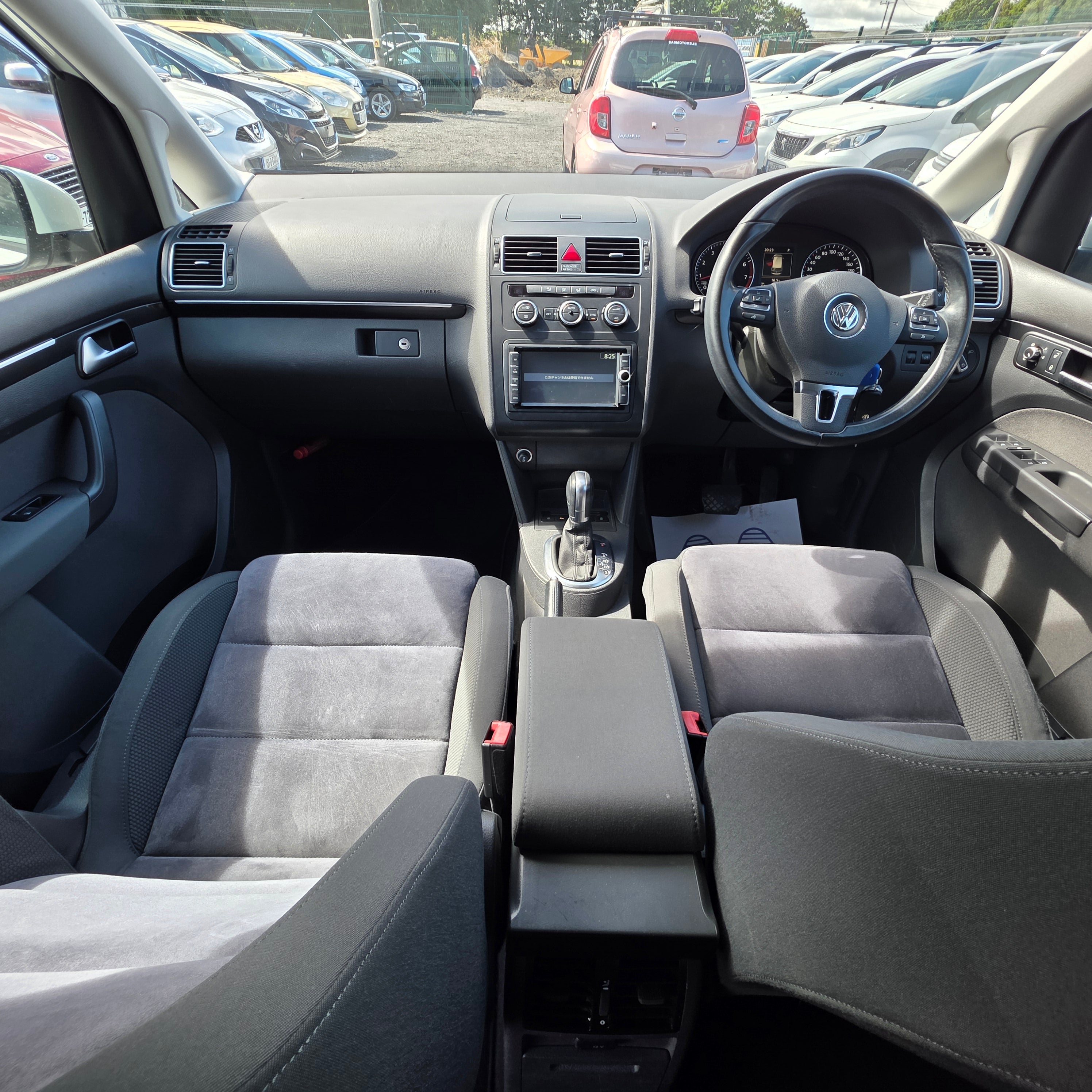 Volkswagen Touran Automatic 2015 Highline