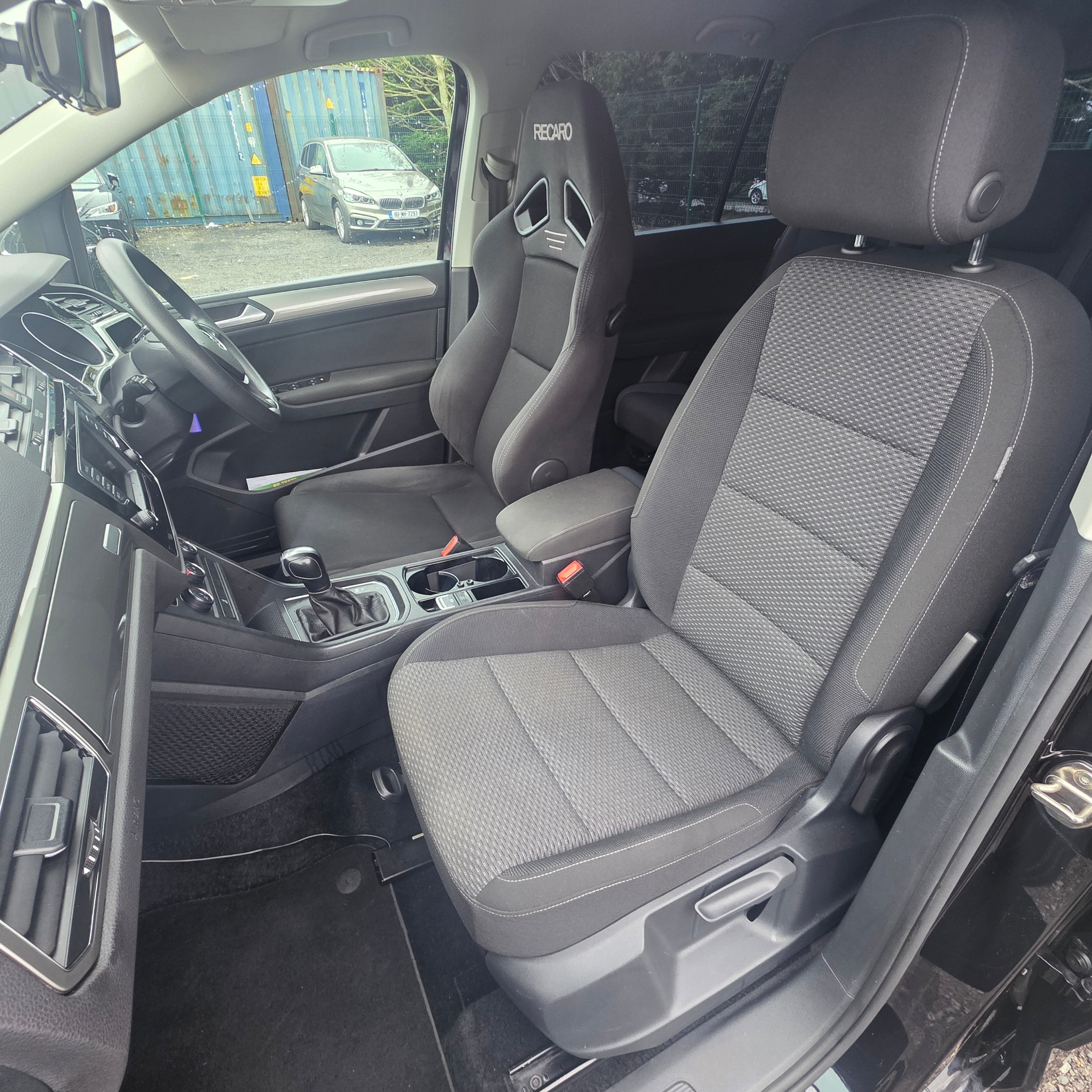Volkswagen Touran 2016 Automatic