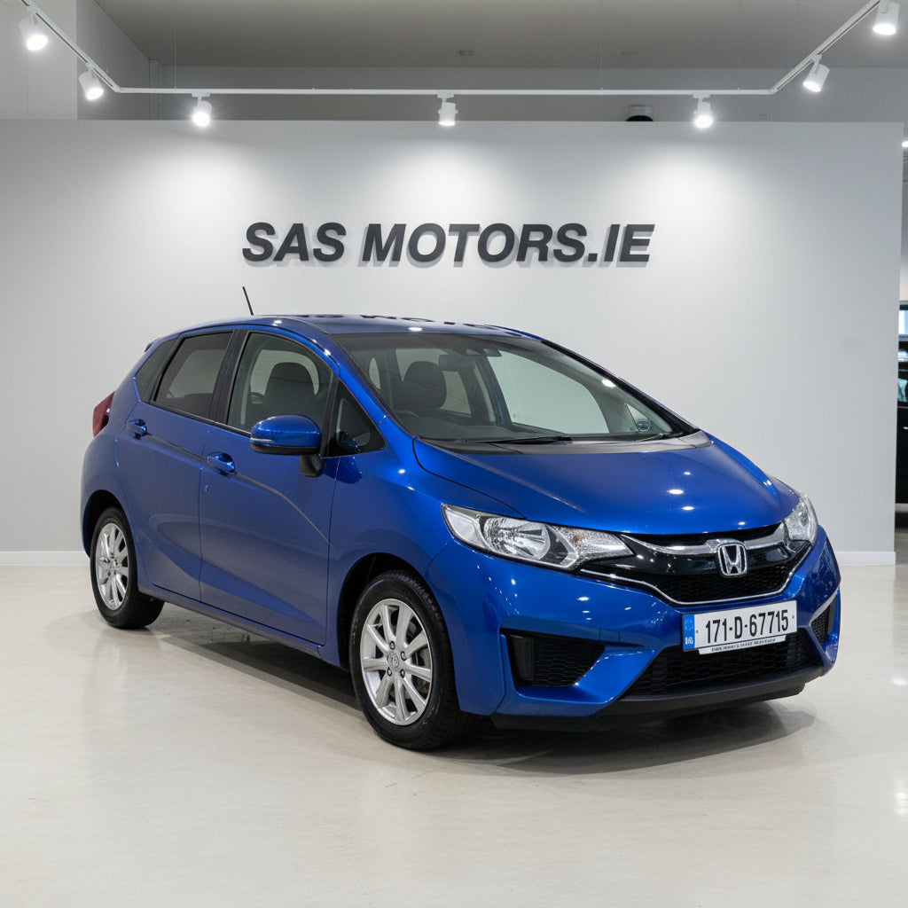 Honda Fit Hybrid Automatic 2017 Low Miles