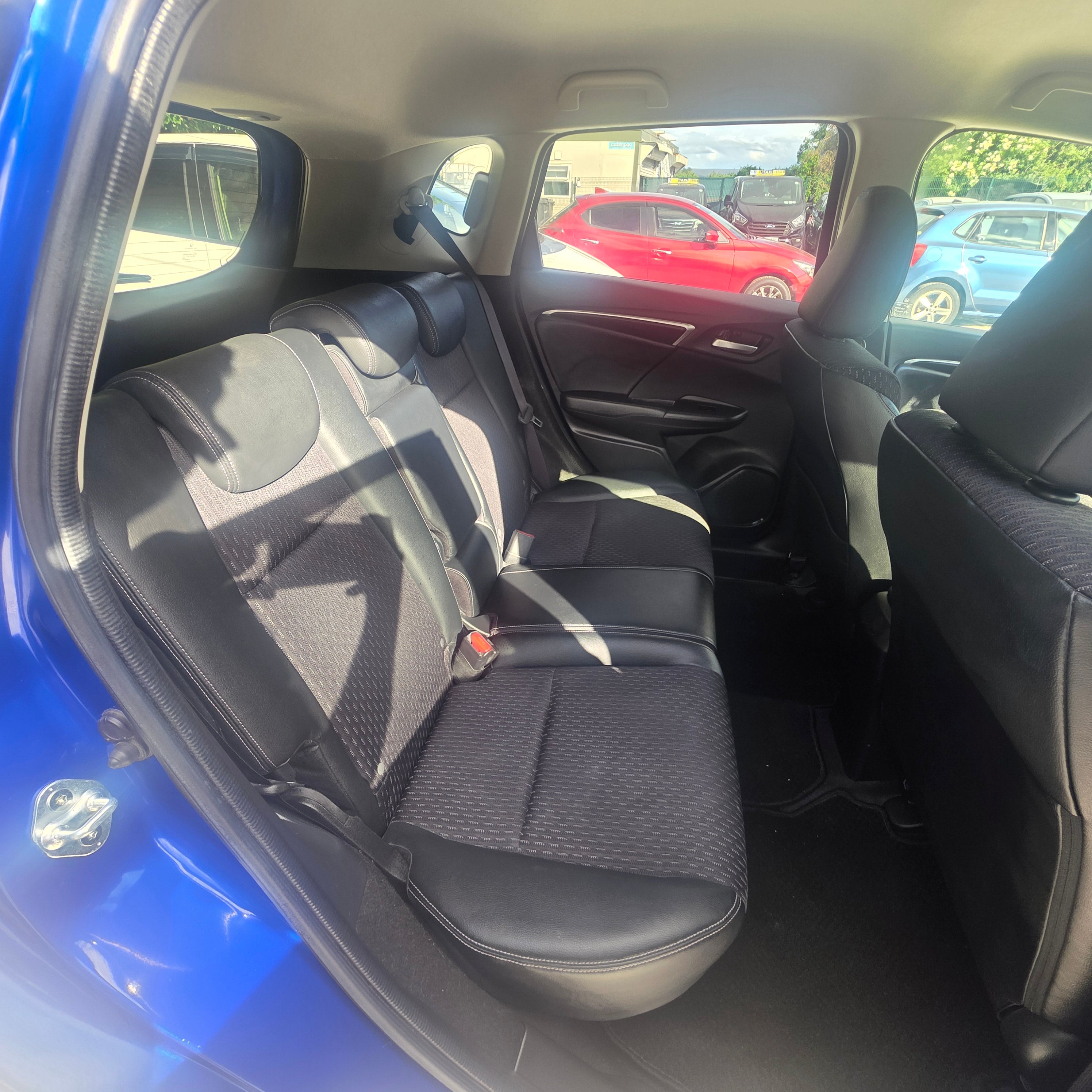 Honda Fit Hybrid Automatic 2017 Low Miles