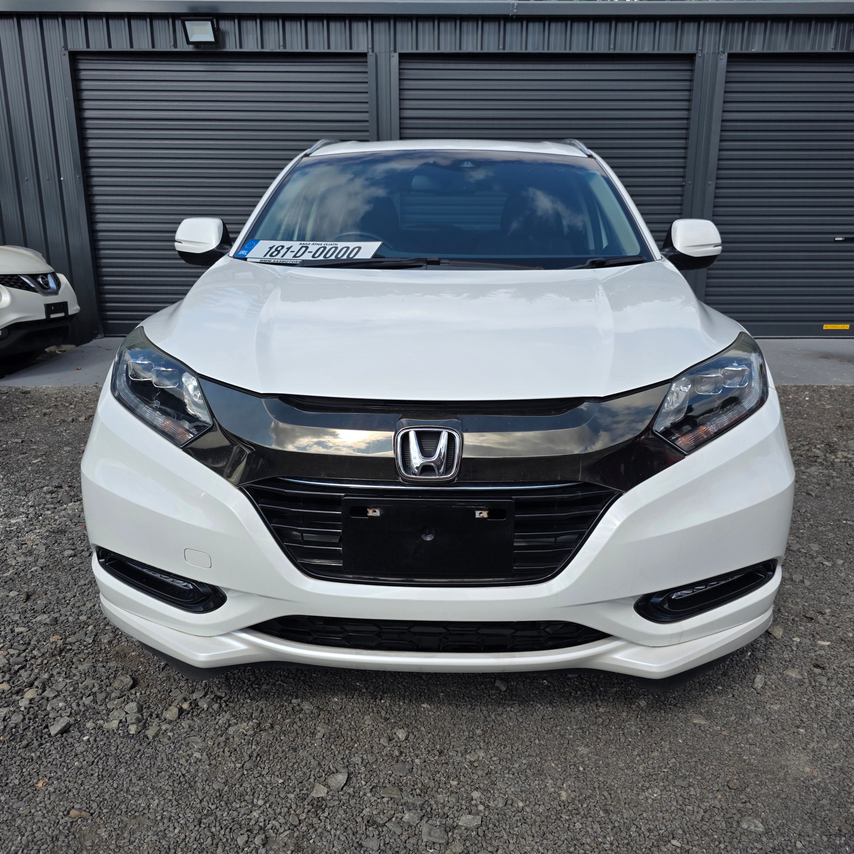 Honda Vezel Hybrid Automatic 2017 Low Miles
