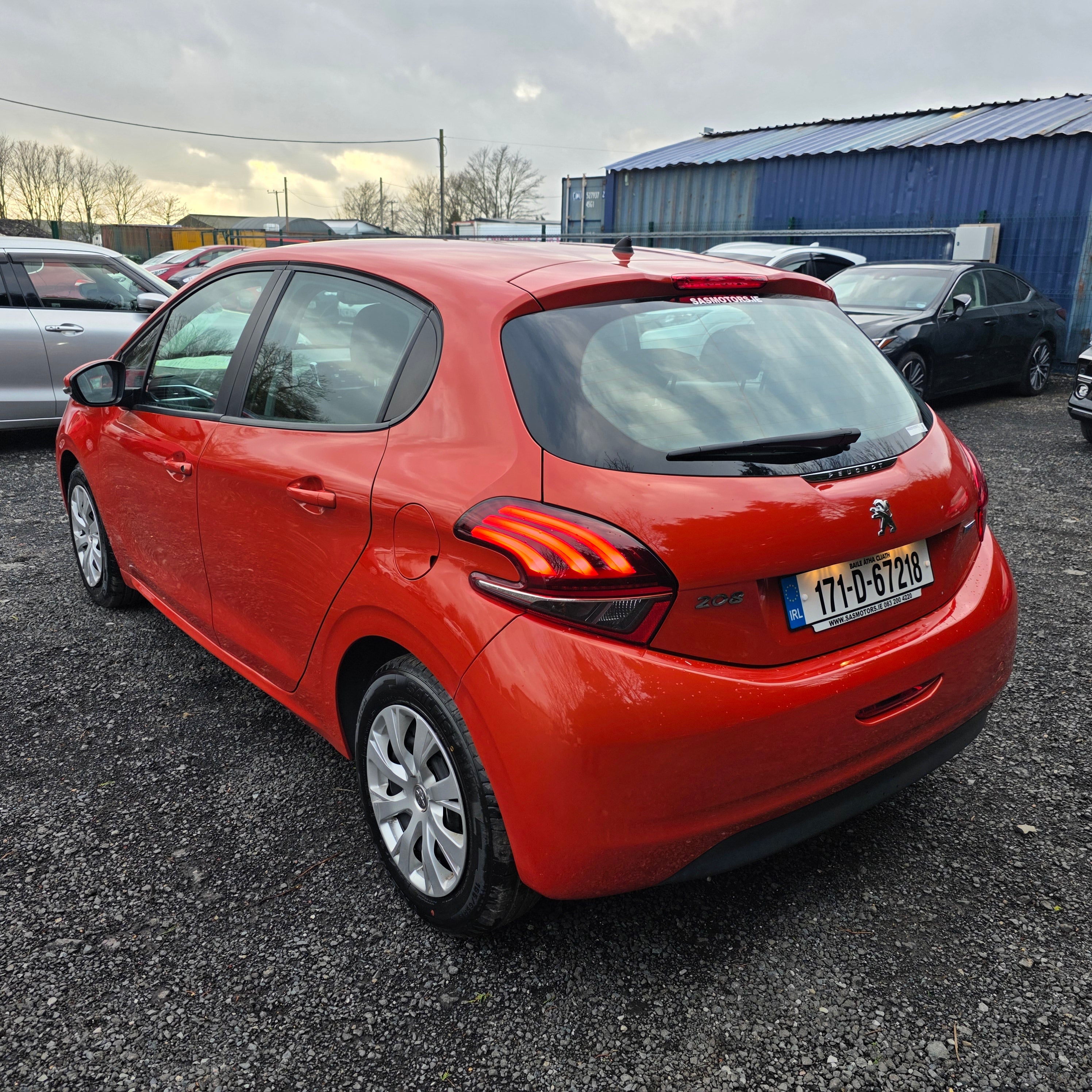 Peugeot 208 Automatic 2017 Low Miles