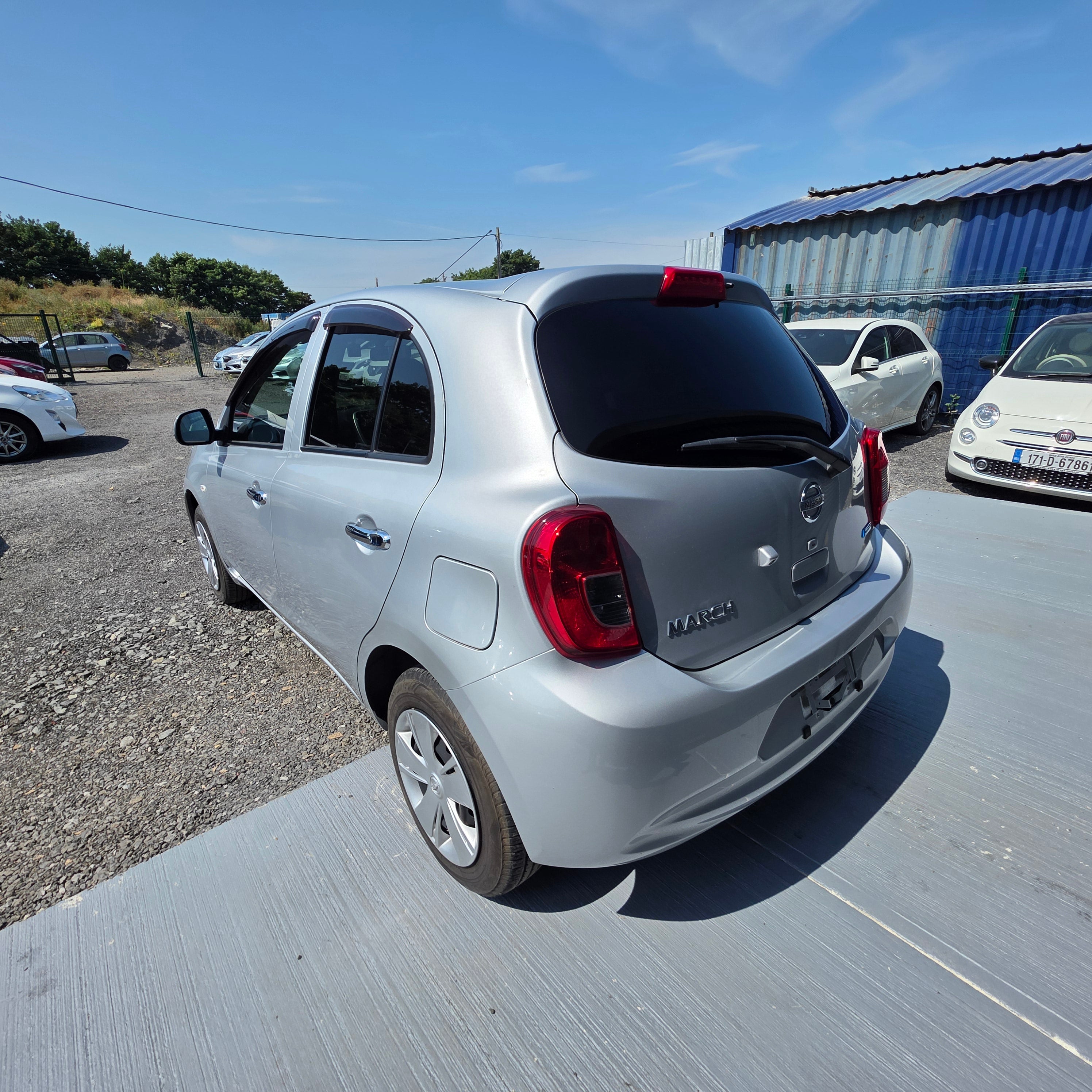 Nissan March Automatic 2014