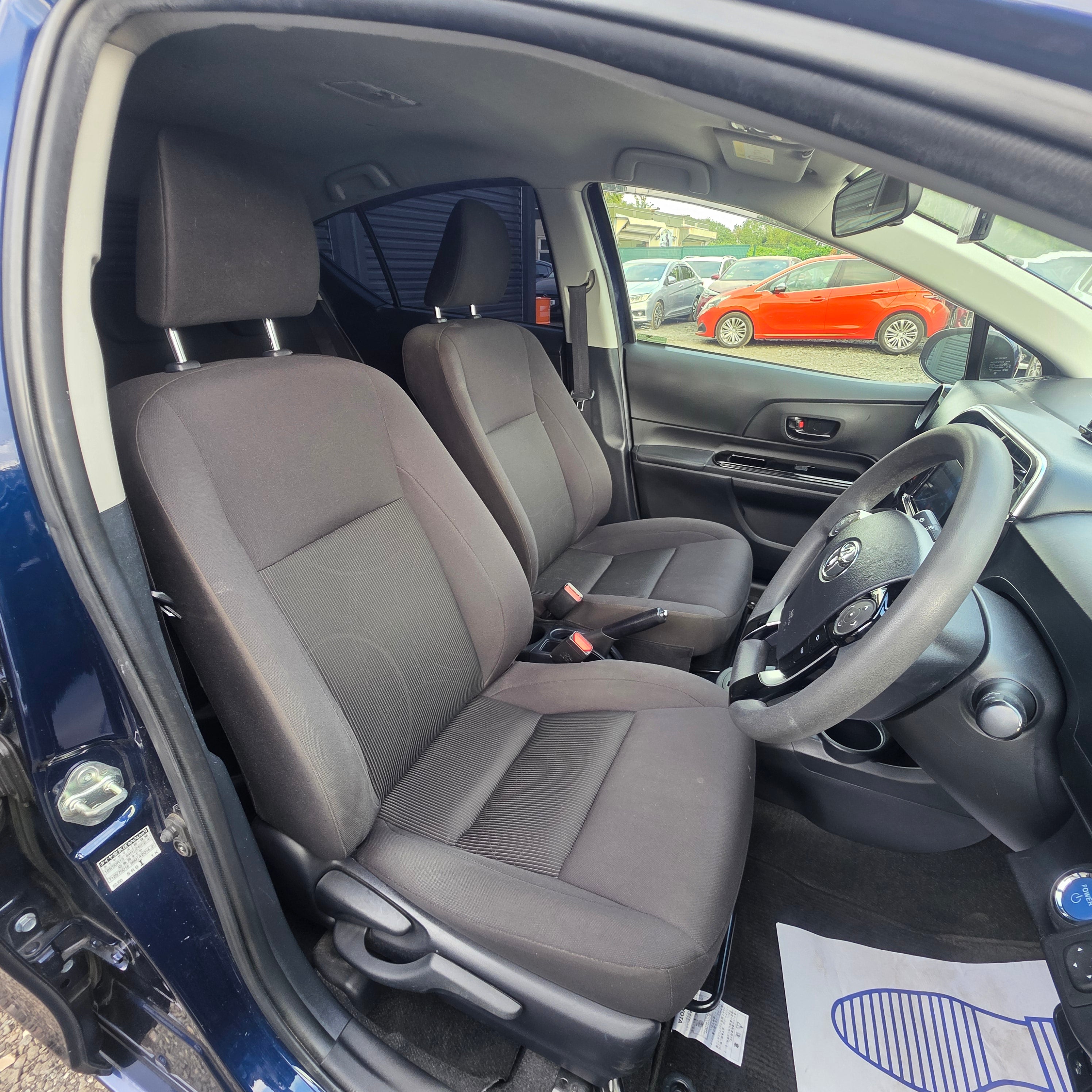 Toyota Aqua Hybrid Automatic Low Miles 20