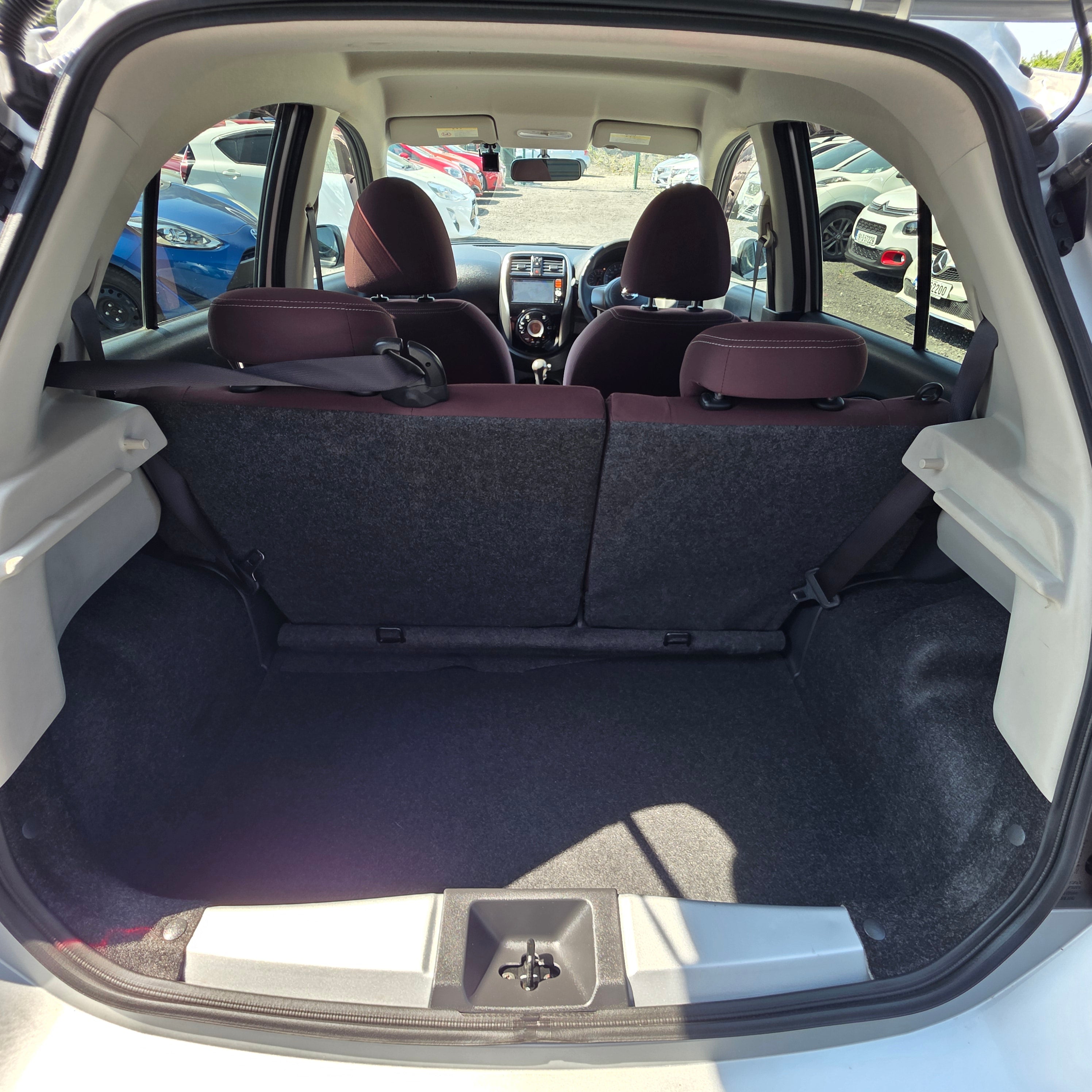 Nissan March Automatic 2014
