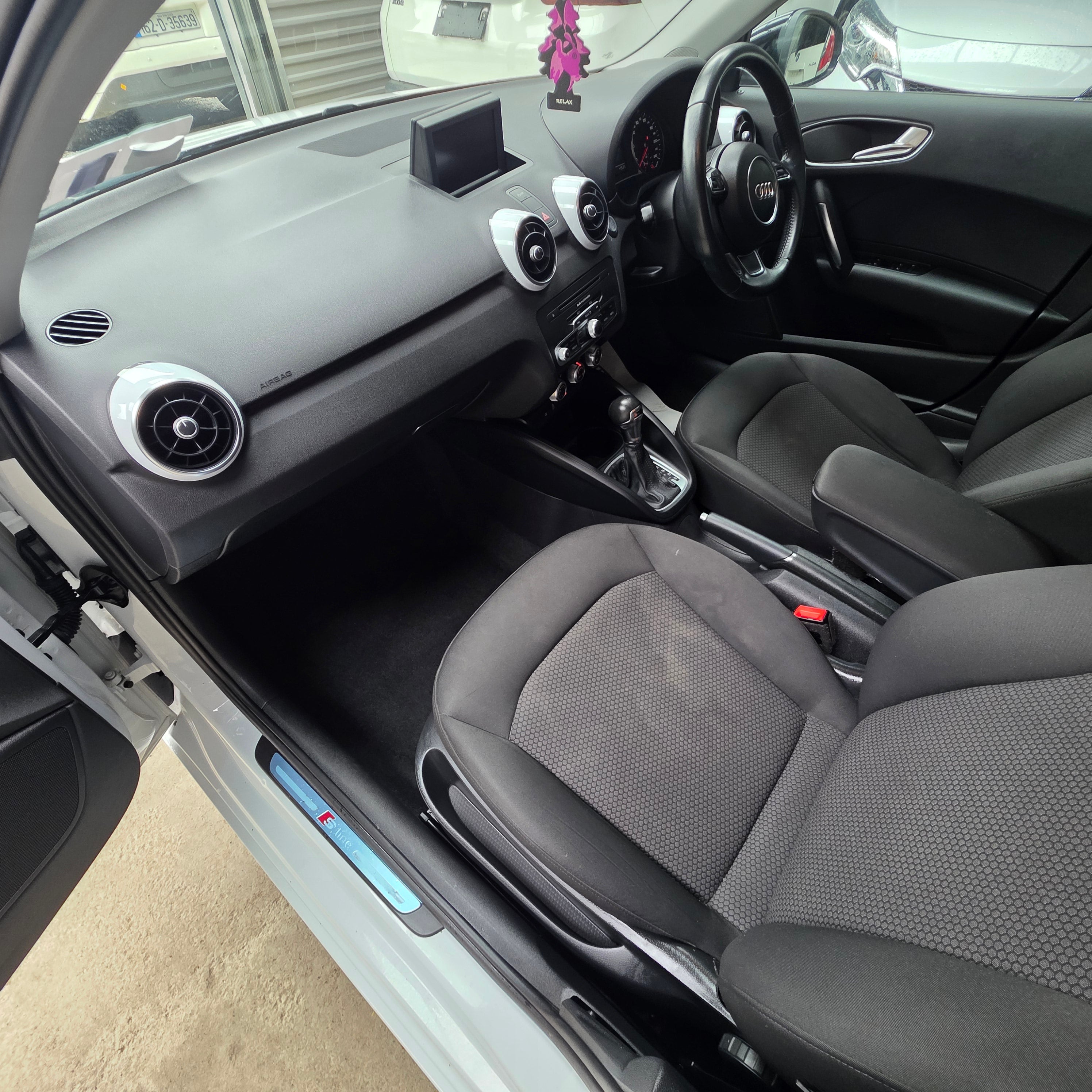 Audi A1 Automatic 2015 SB Line