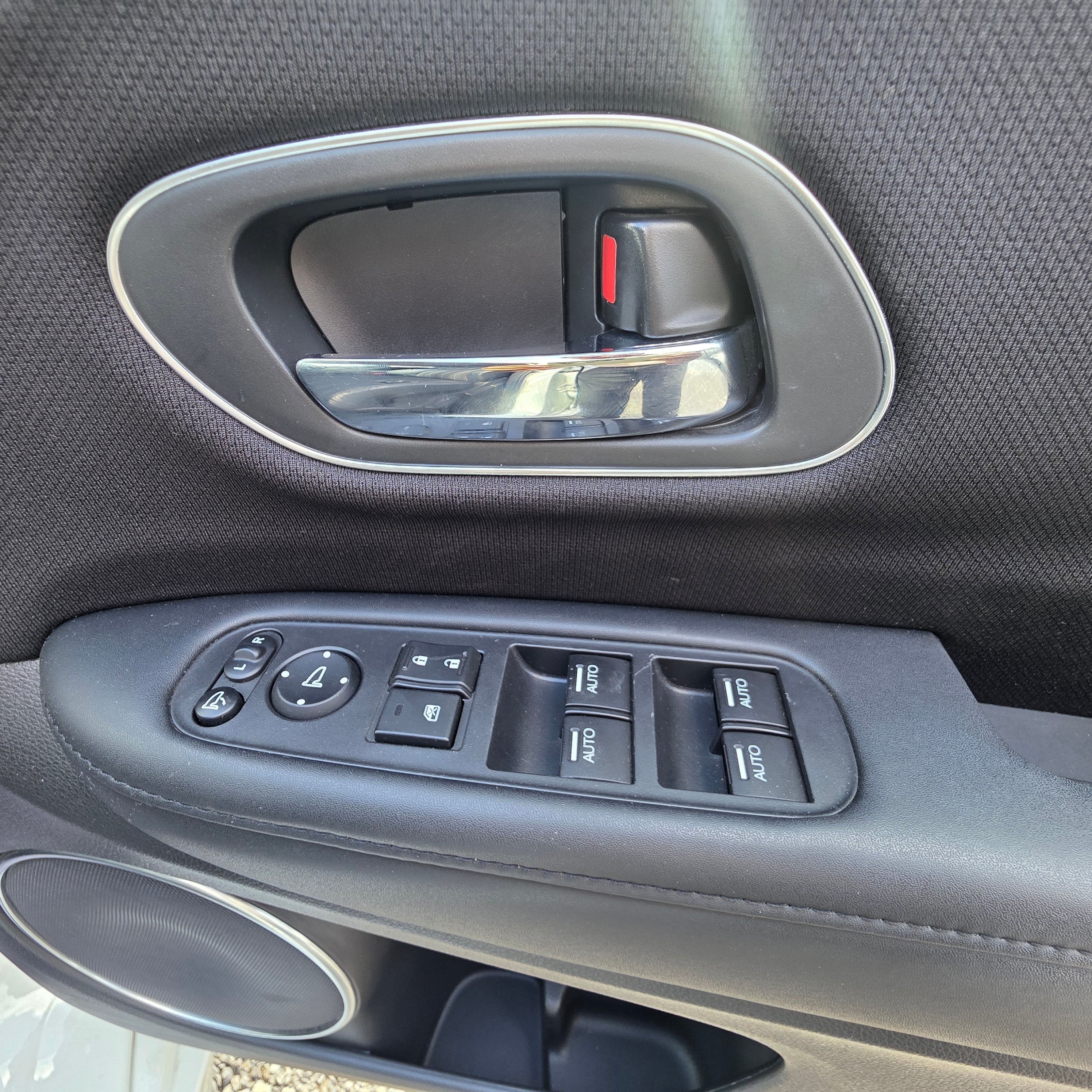 Honda Vezel Hybrid Automatic 2017 Low Miles