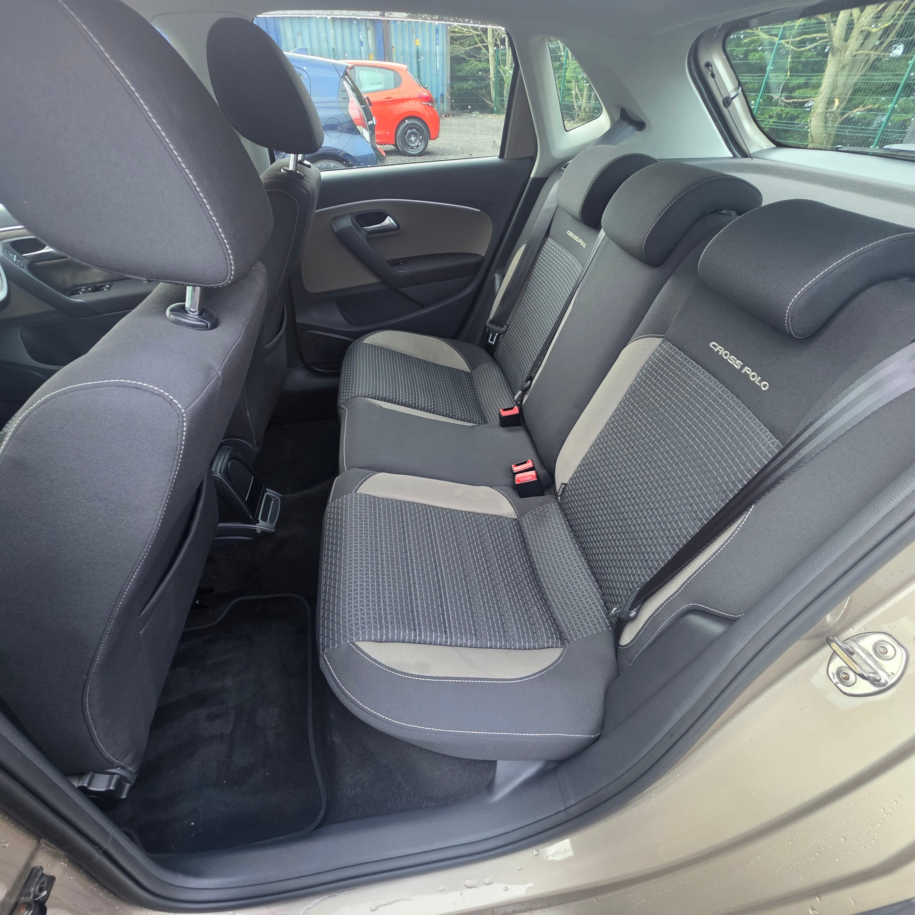 VW Polo Cross Automatic 2016