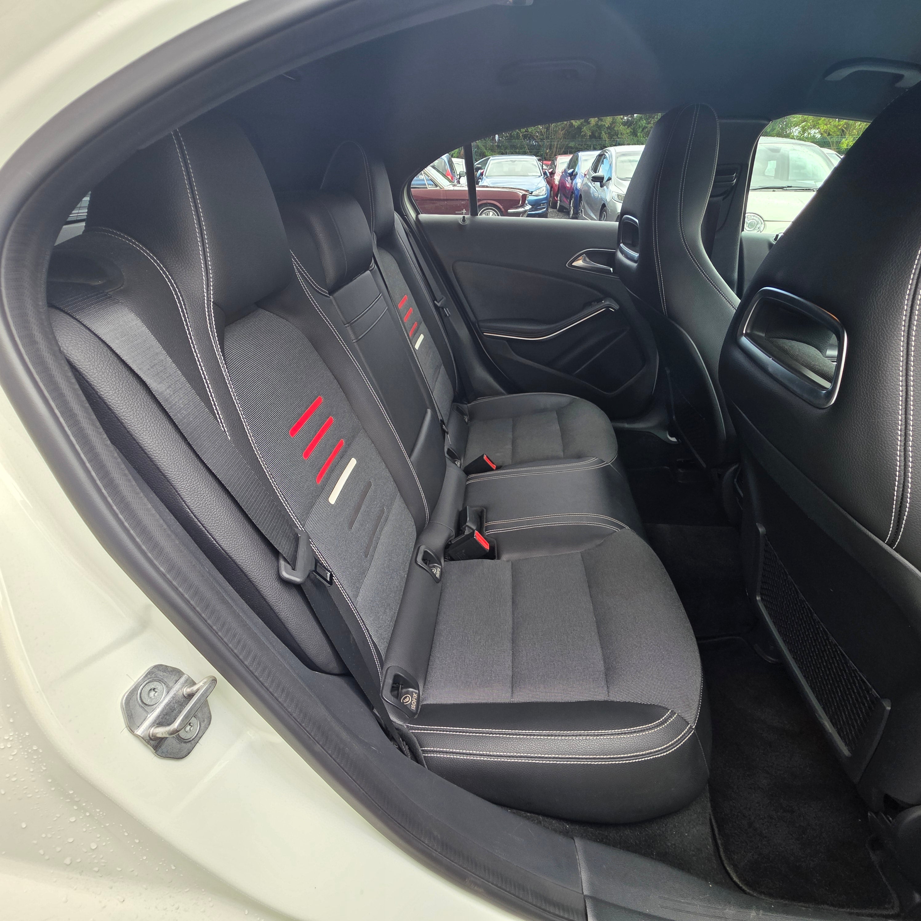 Mercedes-Benz A-180 AMG Automatic 2018
