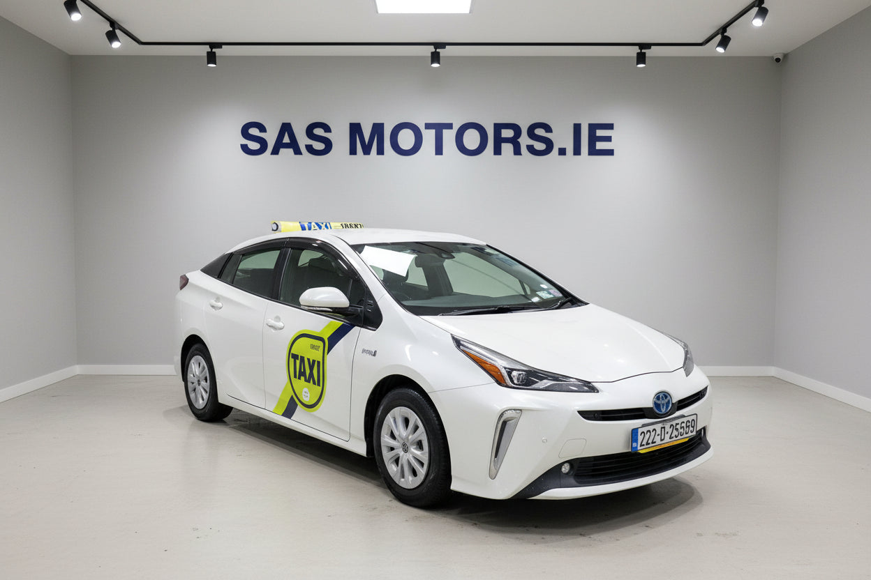 Toyota Prius 2022 Ready Taxi With Plate to Rent