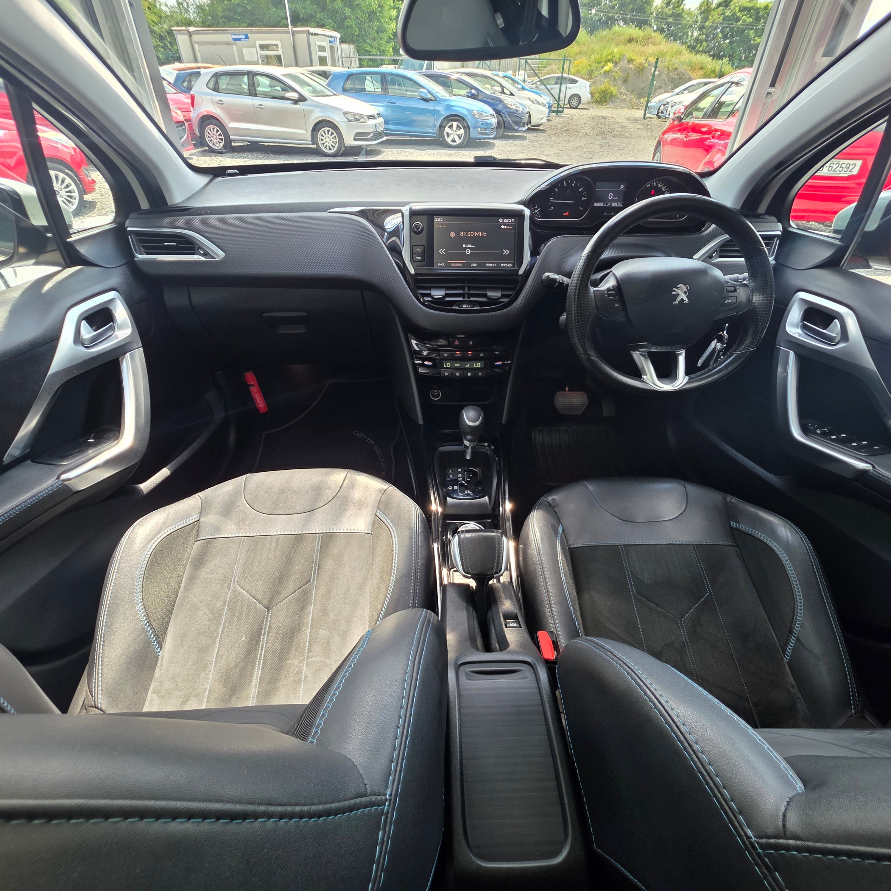 Peugeot 2008 Automatic 2017 Top Spec Panoramic Sunroof