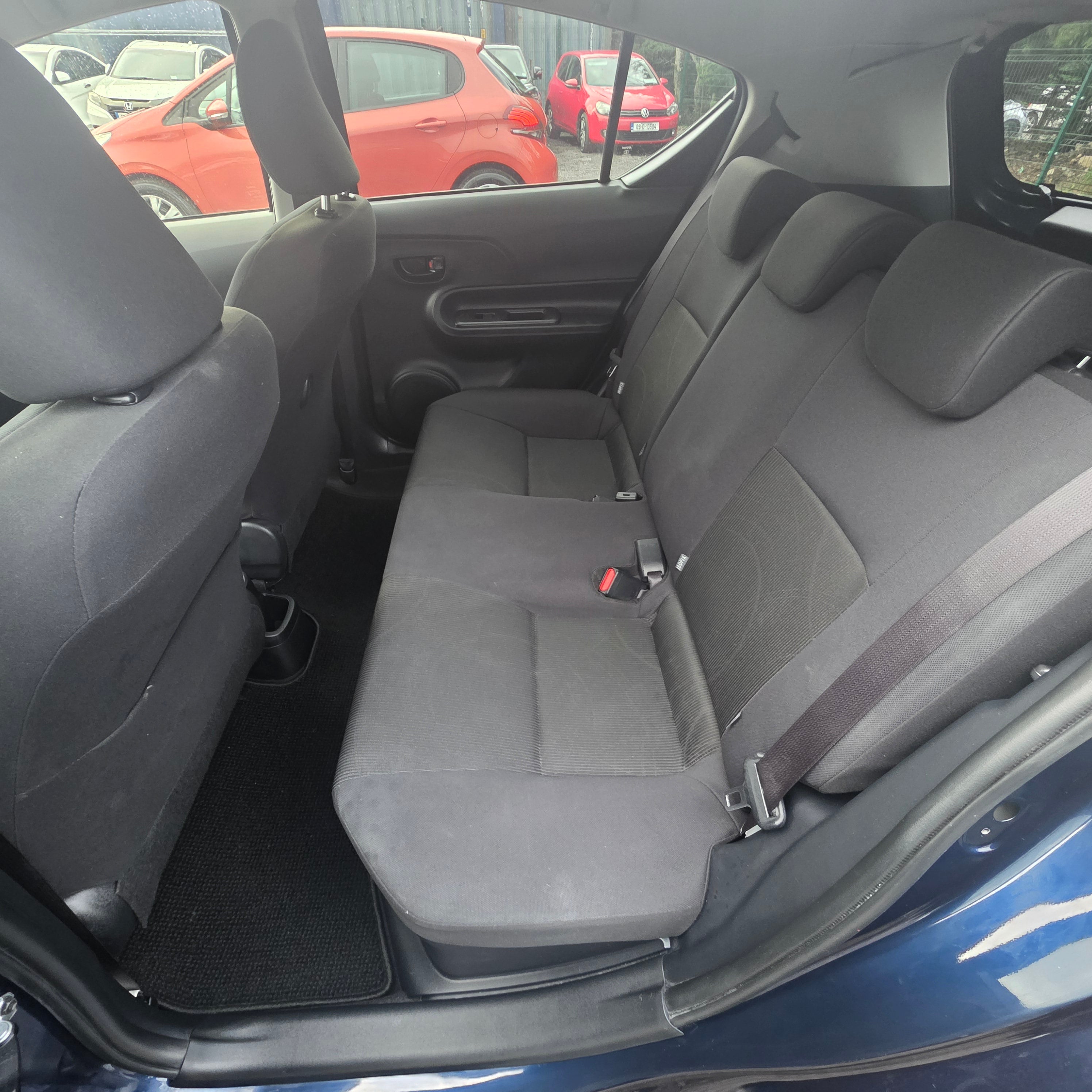 Toyota Aqua 2016 Automatic Low Miles