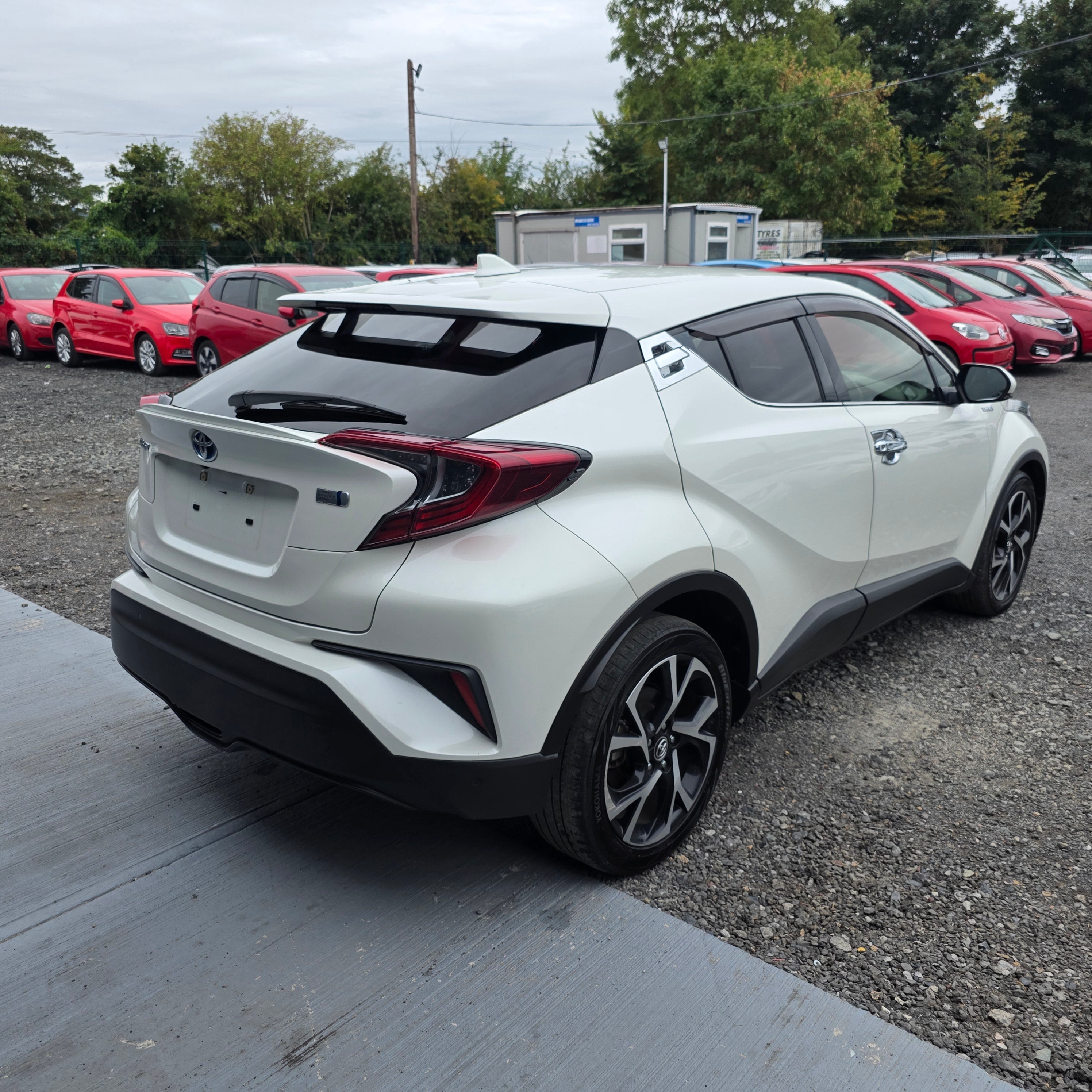 Toyota CHR Hybrid Automatic 2018 Top Spec Leather