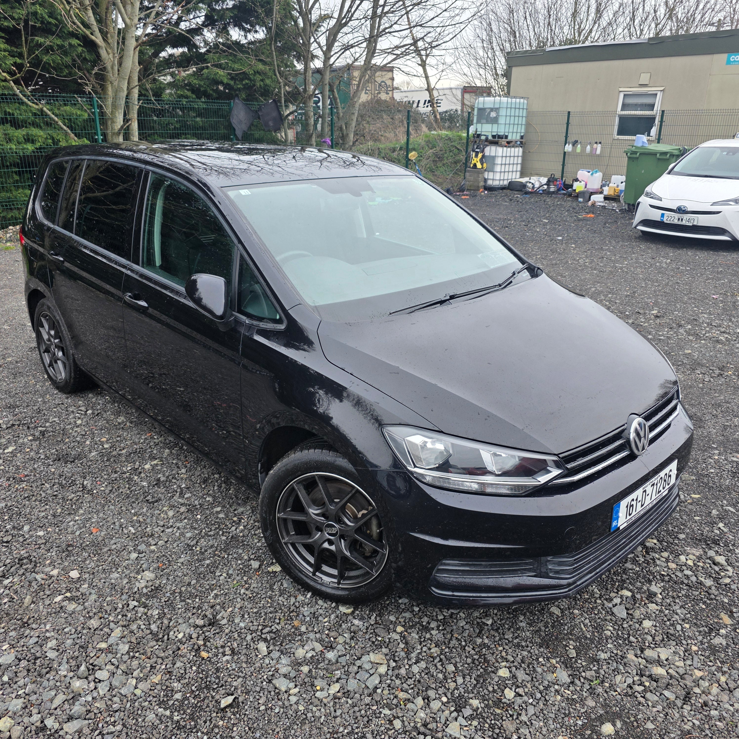 Volkswagen Touran 2016 Automatic